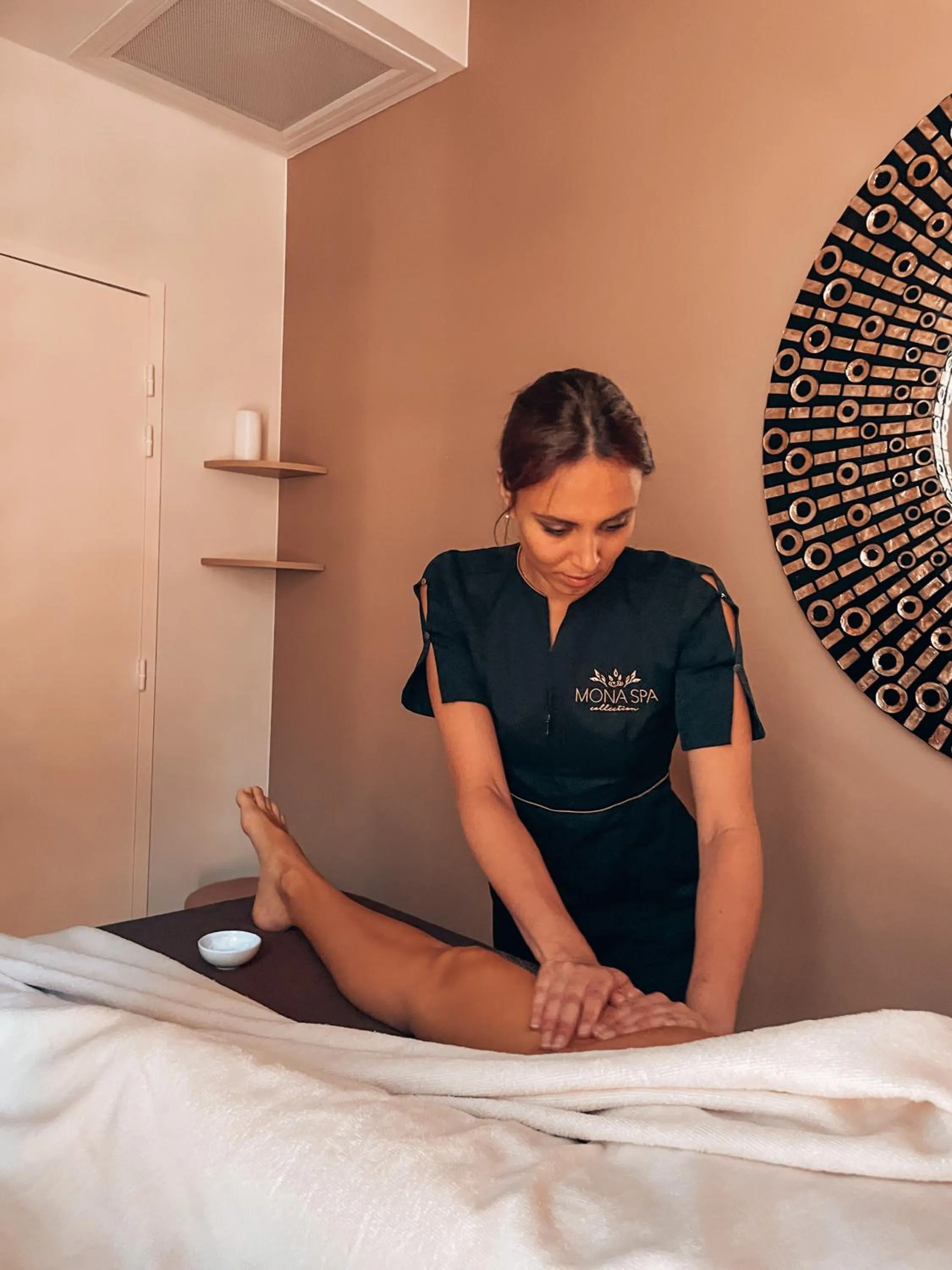 Massage in Eden Rose Grand Hotel BW Premier Collection