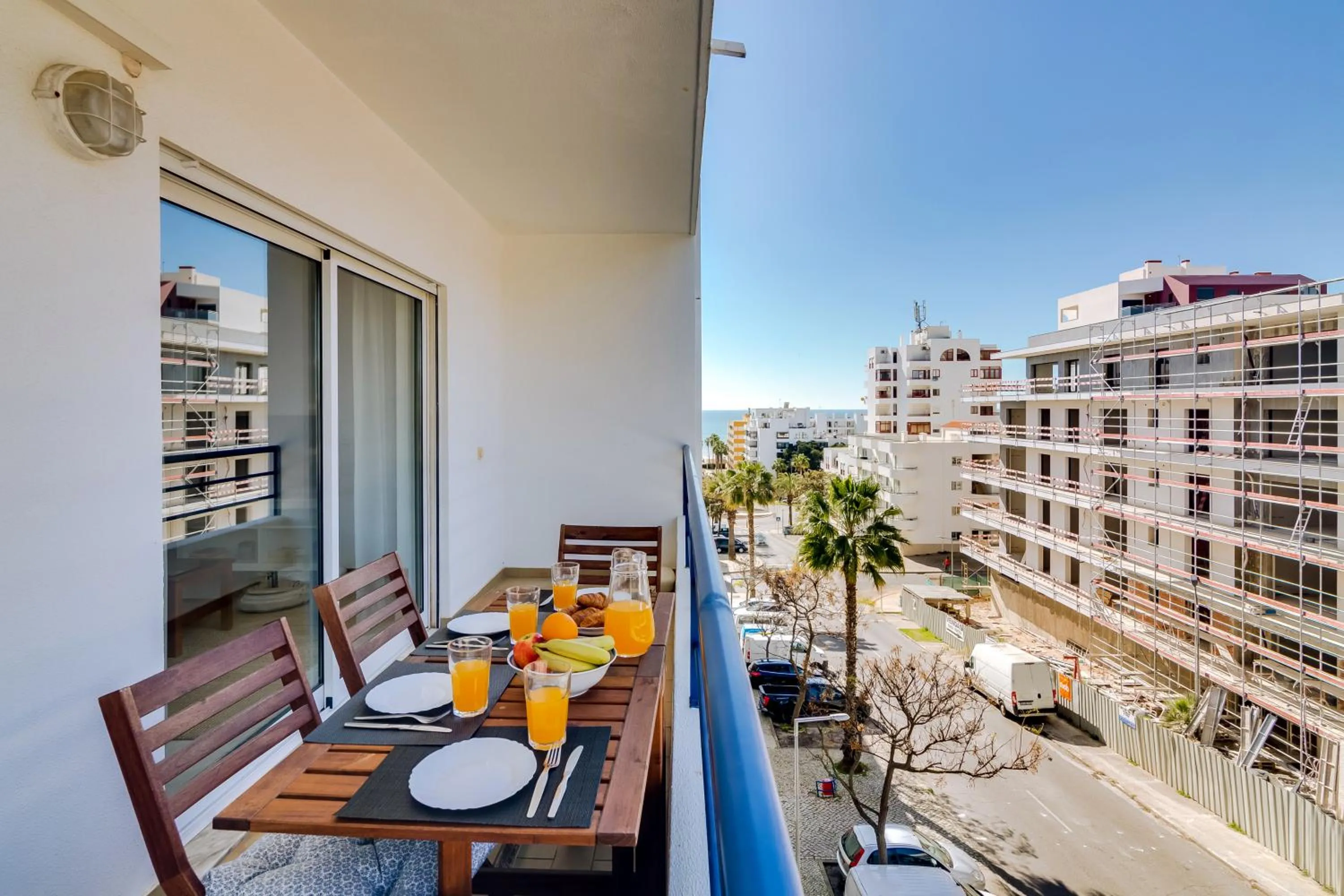 Balcony/Terrace in Colina Sol T2 Quarteira Beach