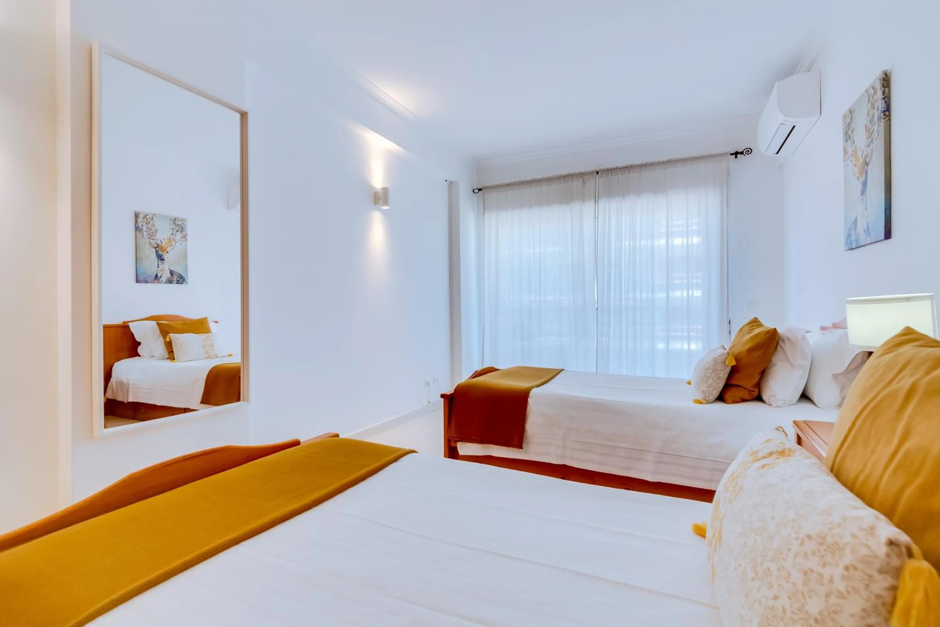 Bed in Colina Sol T2 Quarteira Beach