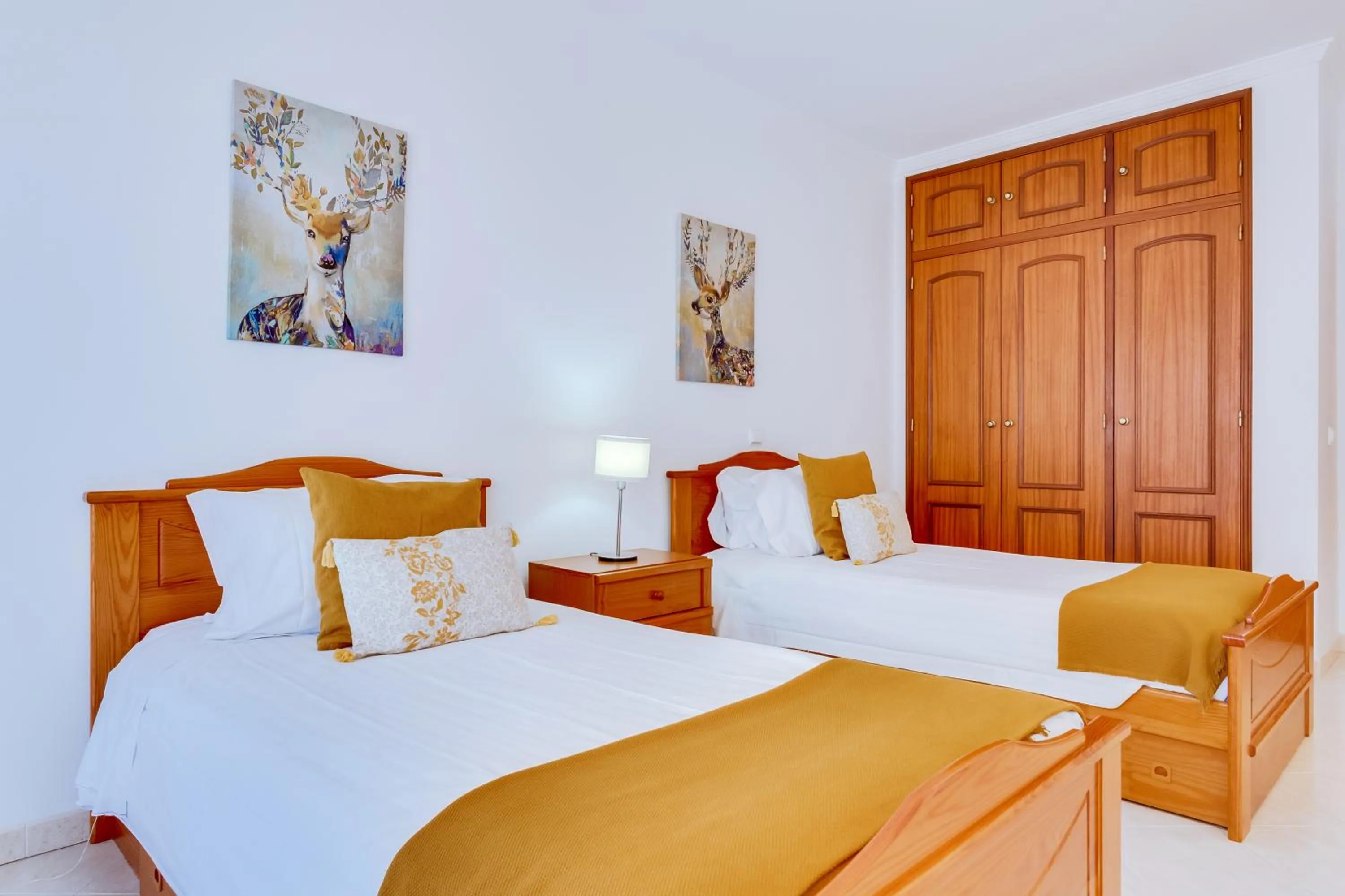 Bed in Colina Sol T2 Quarteira Beach