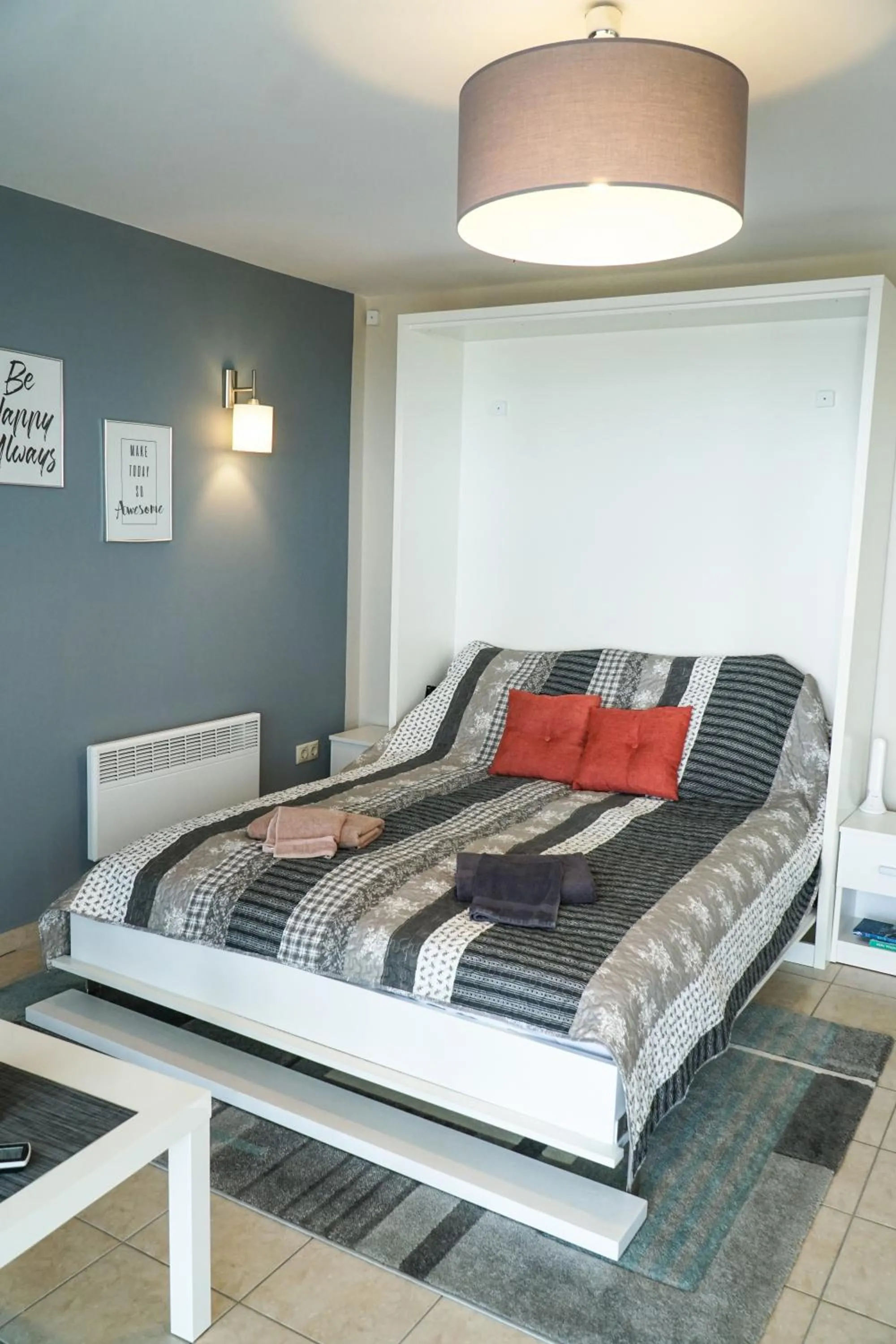 Living room, Bed in Fügefa Apartman