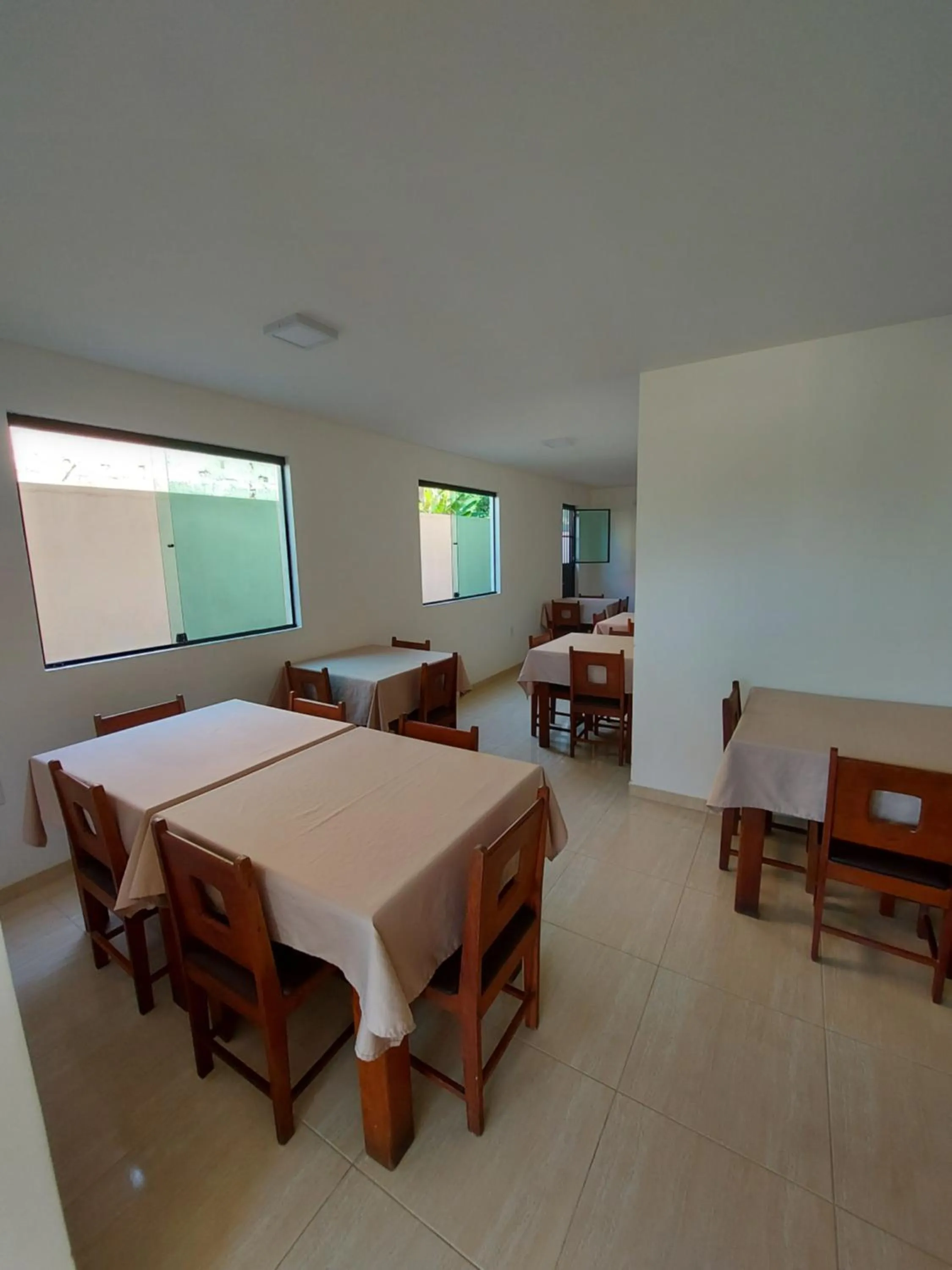 Restaurant/places to eat, Bed in Pousada Talha - Mar