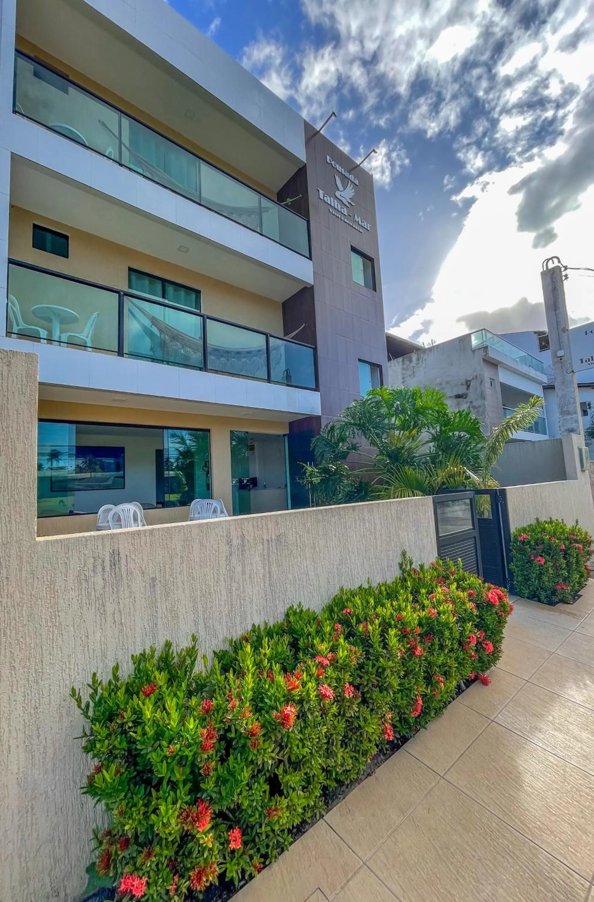 Property building in Pousada Talha - Mar