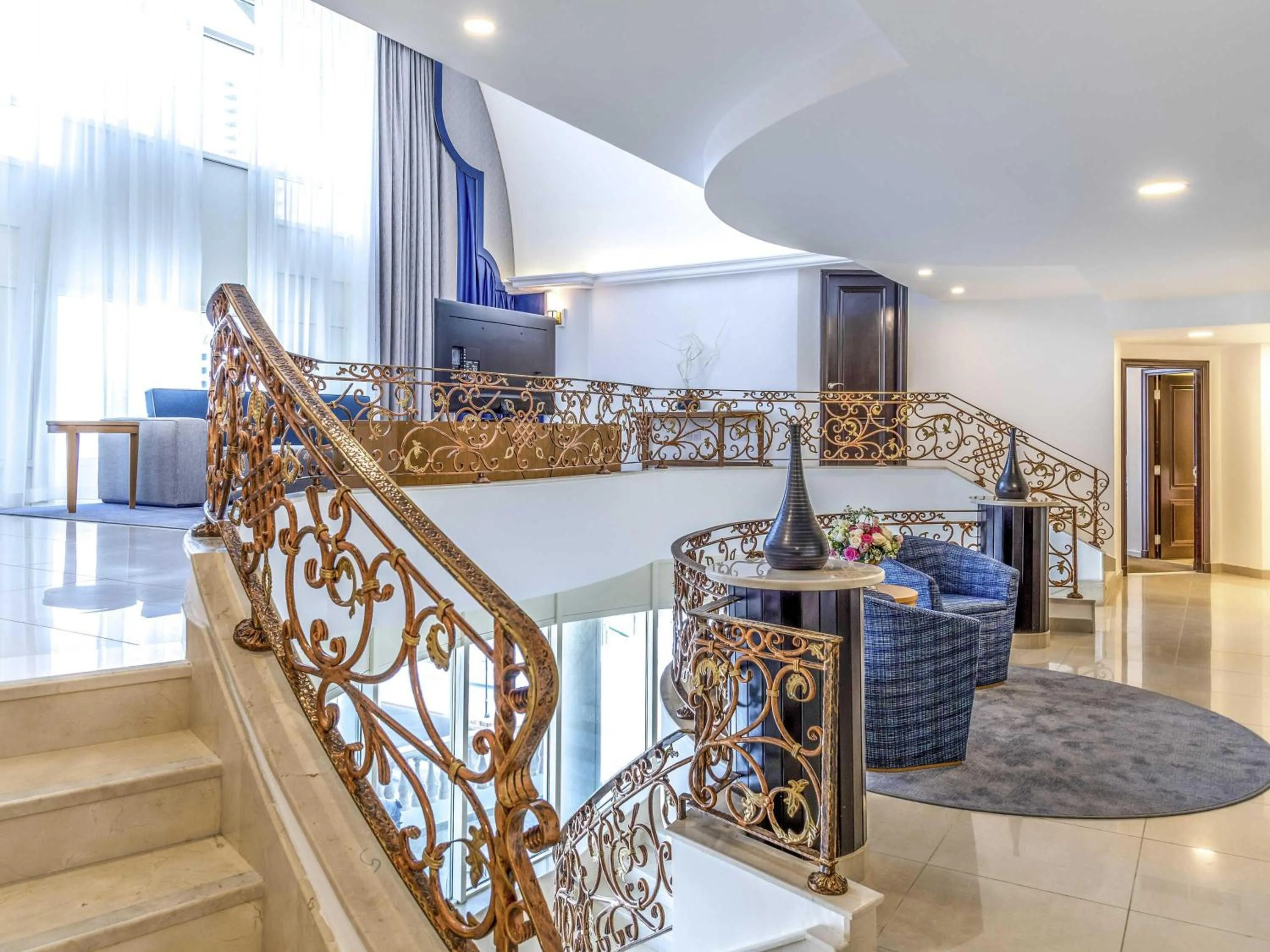 Property building in Swissôtel Al Murooj Dubai