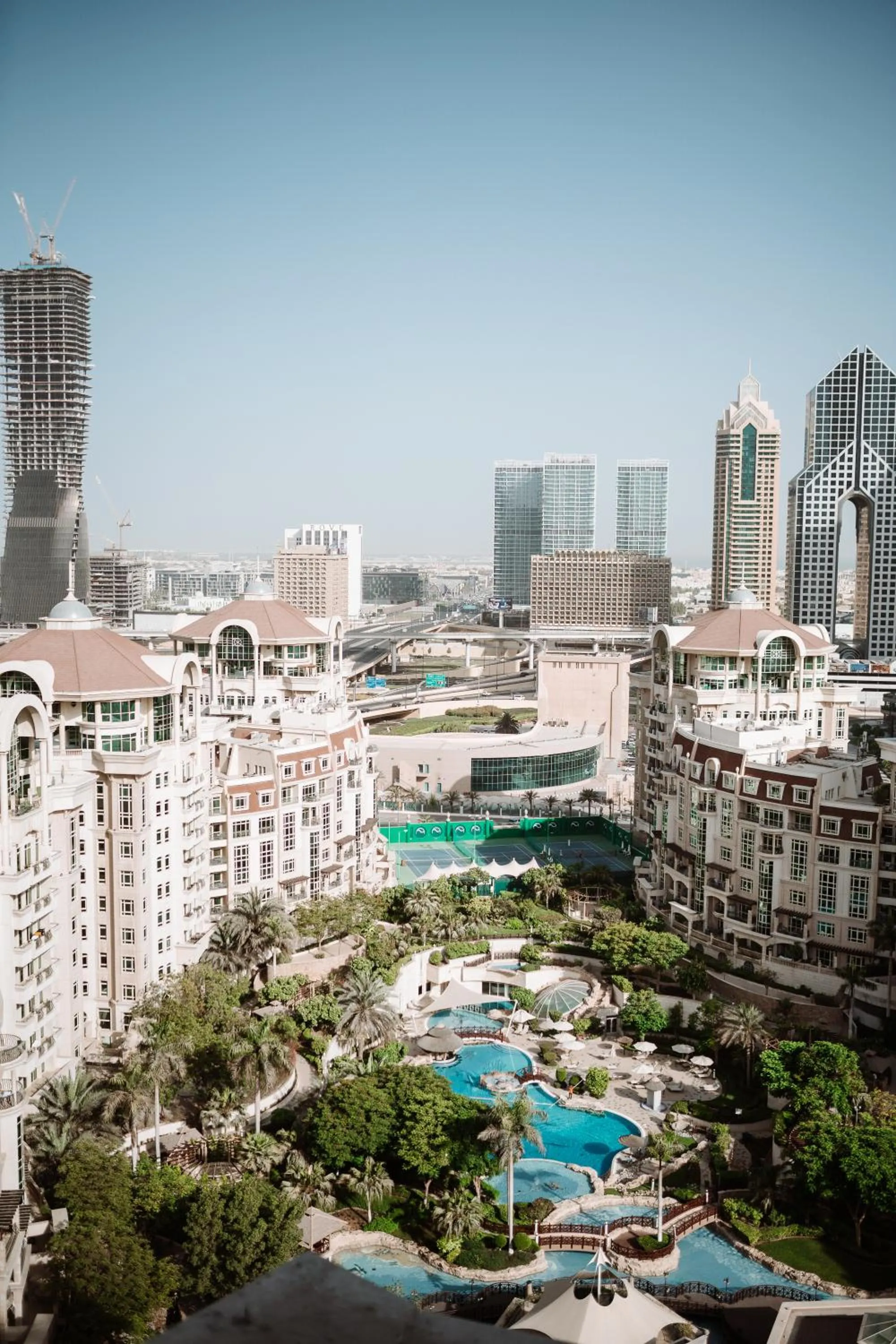 Property building in Swissôtel Al Murooj Dubai