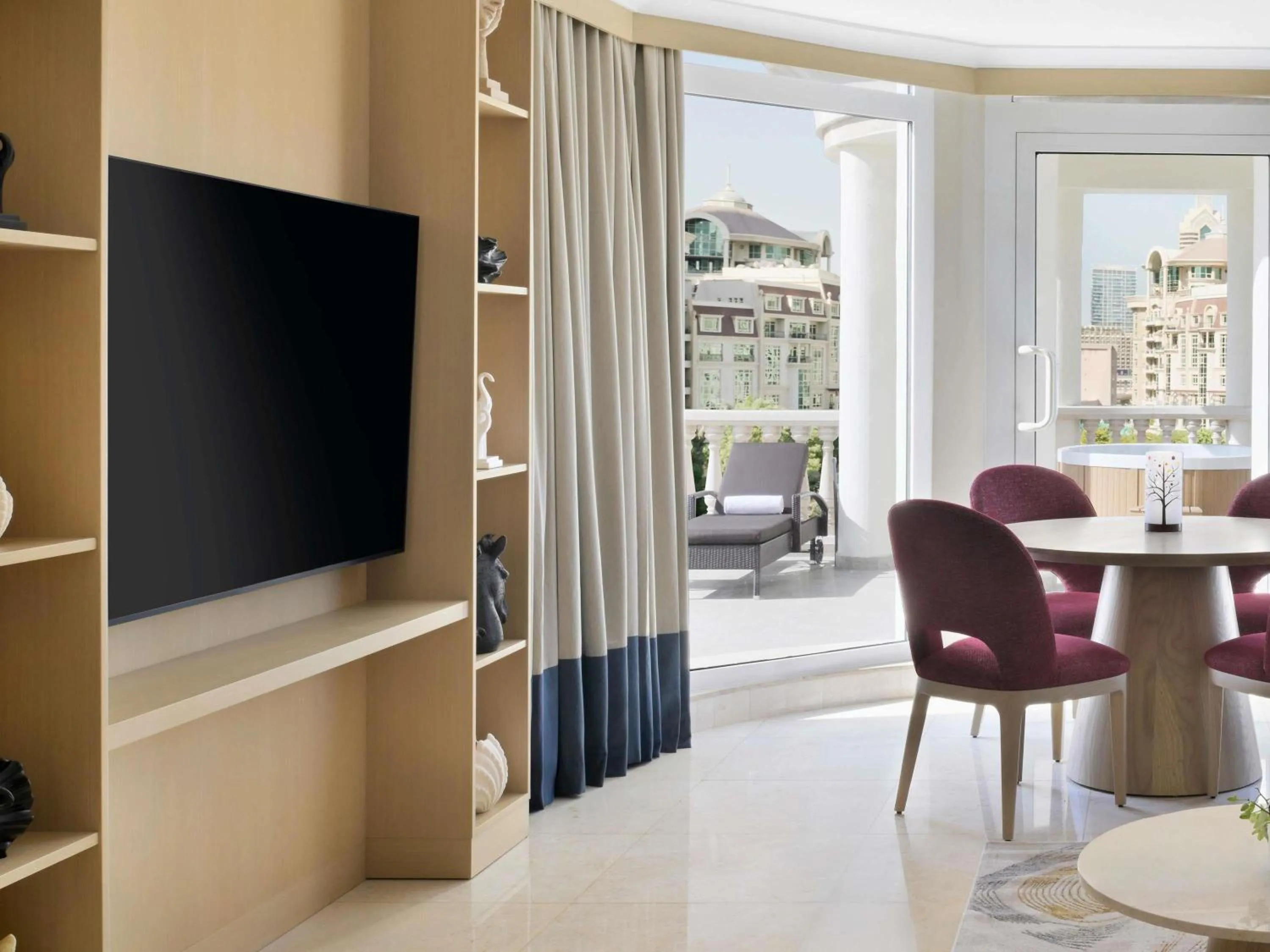 Bedroom in Swissôtel Al Murooj Dubai