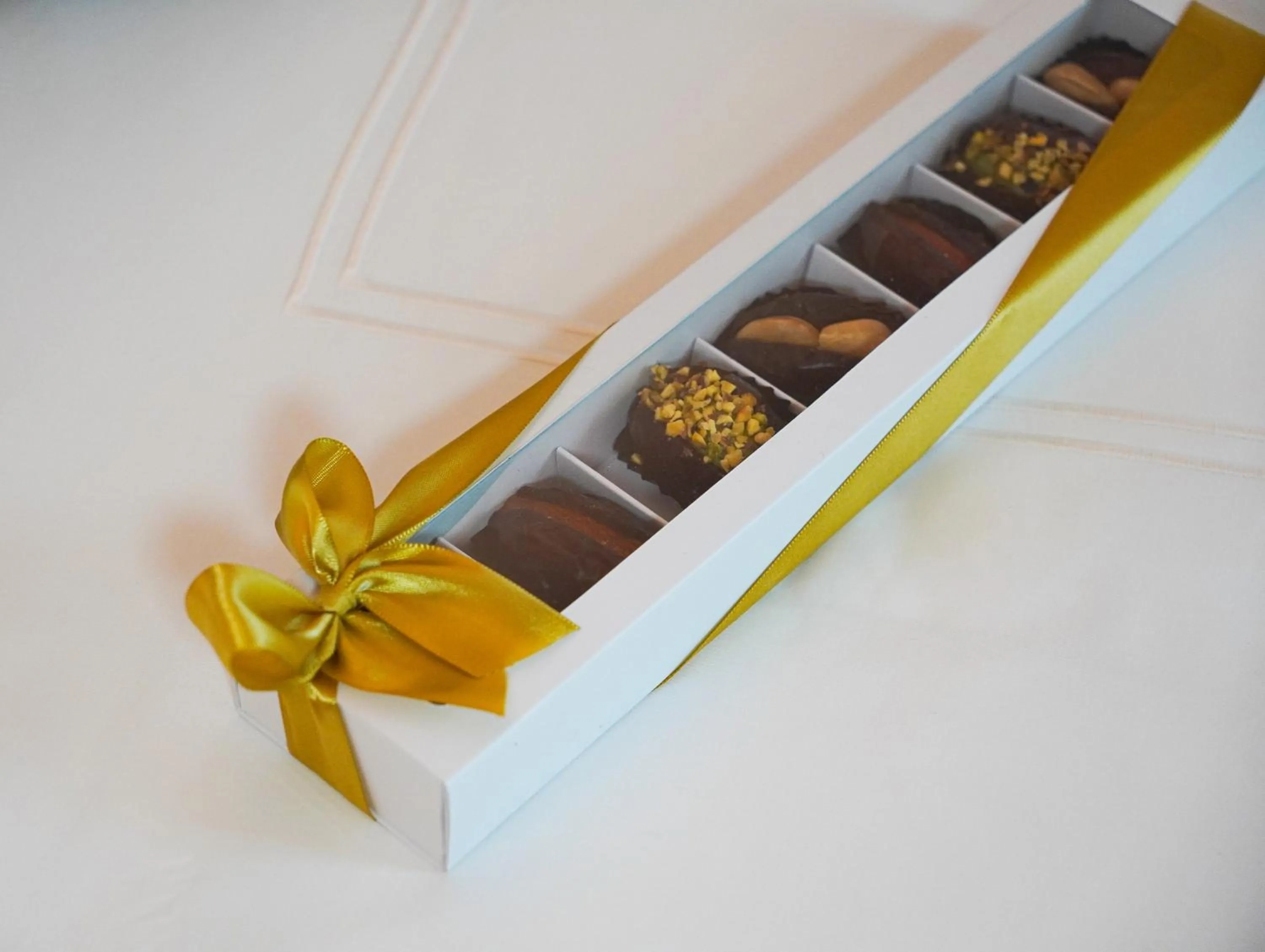 Lounge or bar in Swissôtel Al Murooj Dubai