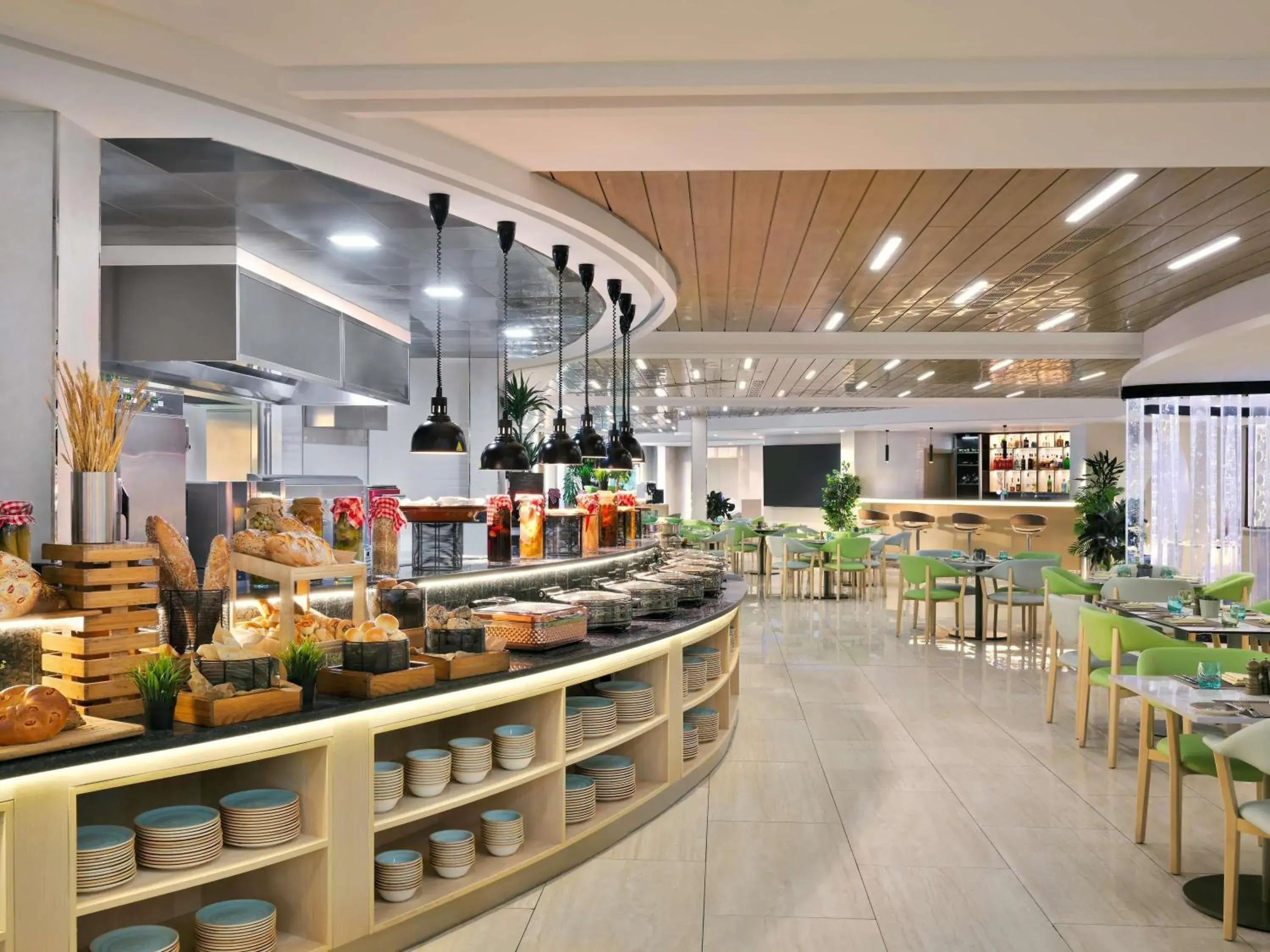 Restaurant/places to eat in Swissôtel Al Murooj Dubai Restaurant/places to eat in Swissôtel Al Murooj Dubai