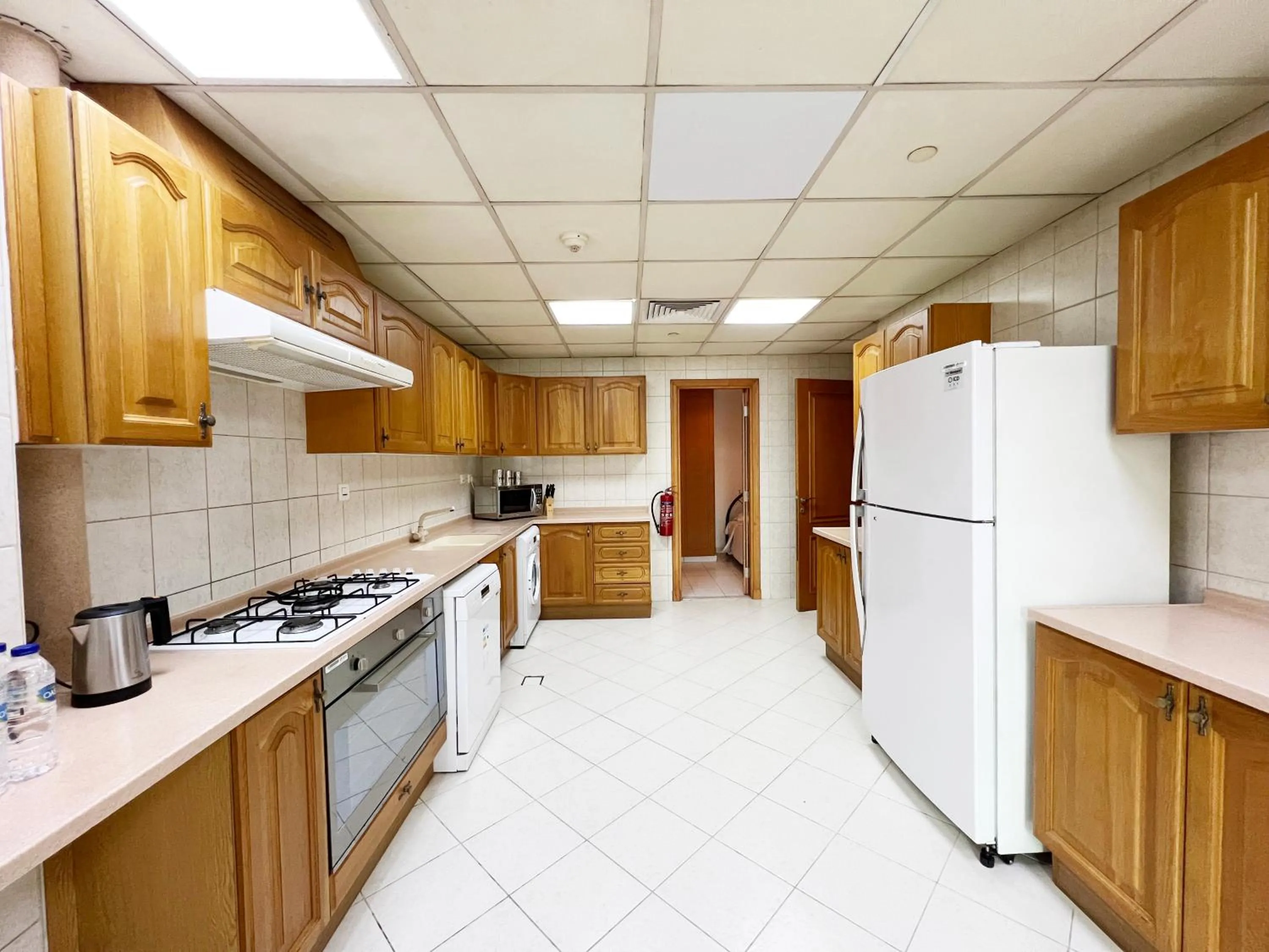 Kitchen or kitchenette in Swissôtel Al Murooj Dubai