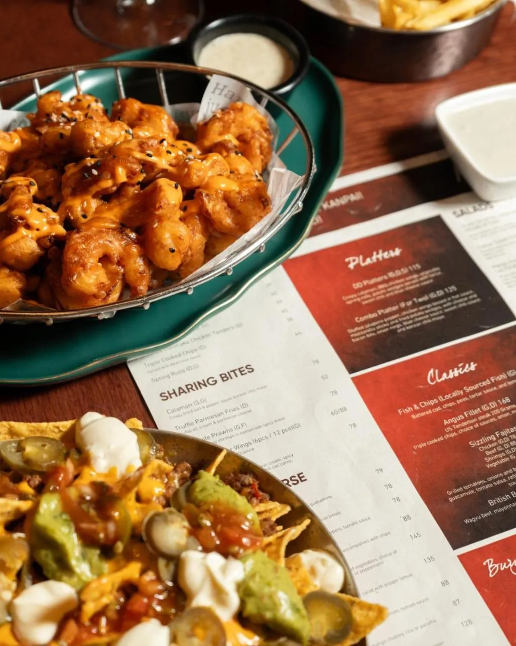 Restaurant/places to eat in Swissôtel Al Murooj Dubai