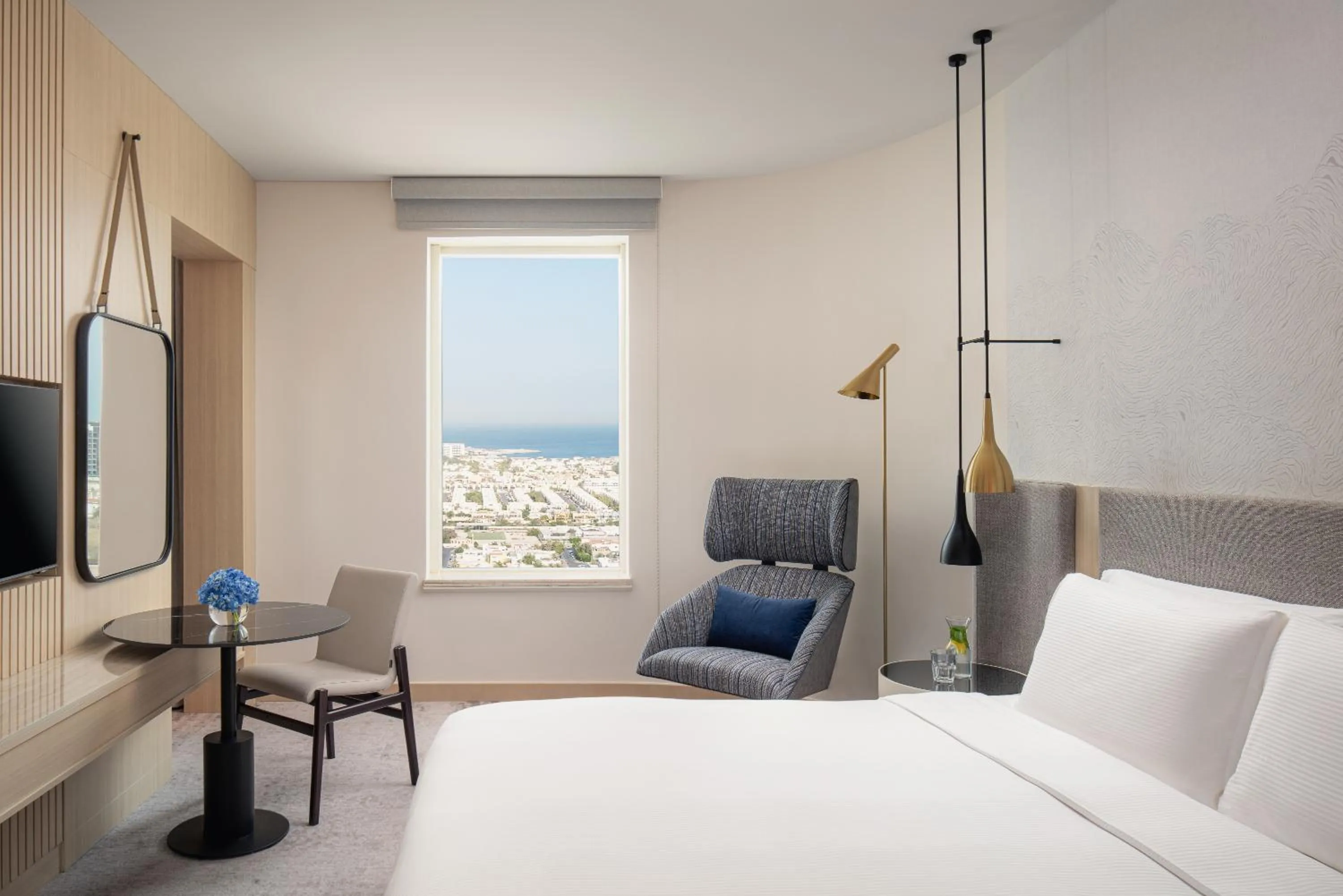 Bedroom, Bed in Towers Rotana - Dubai