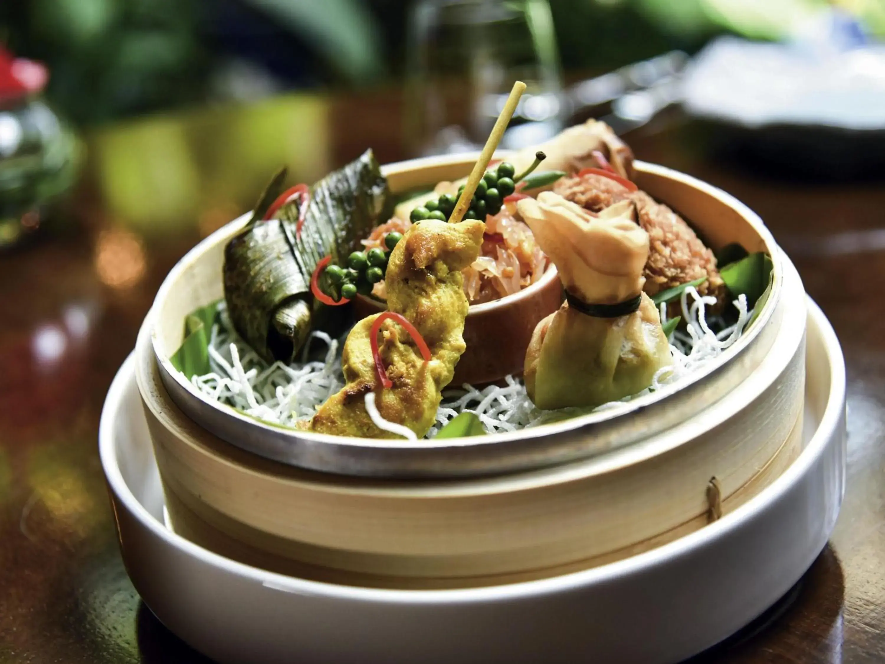 Restaurant/places to eat in Mövenpick Grand Al Bustan Restaurant/places to eat in Mövenpick Grand Al Bustan