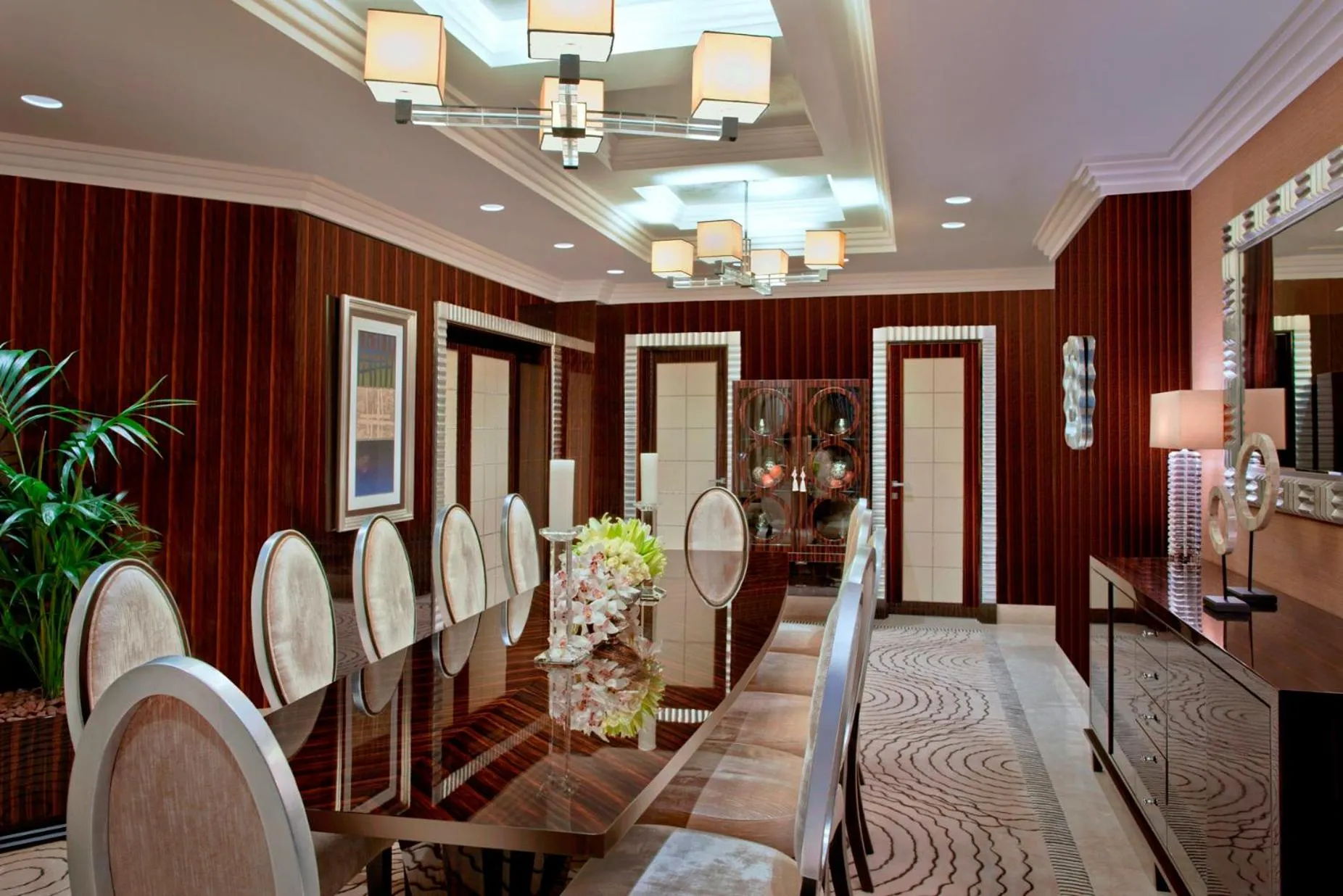 Seating area in Mövenpick Grand Al Bustan