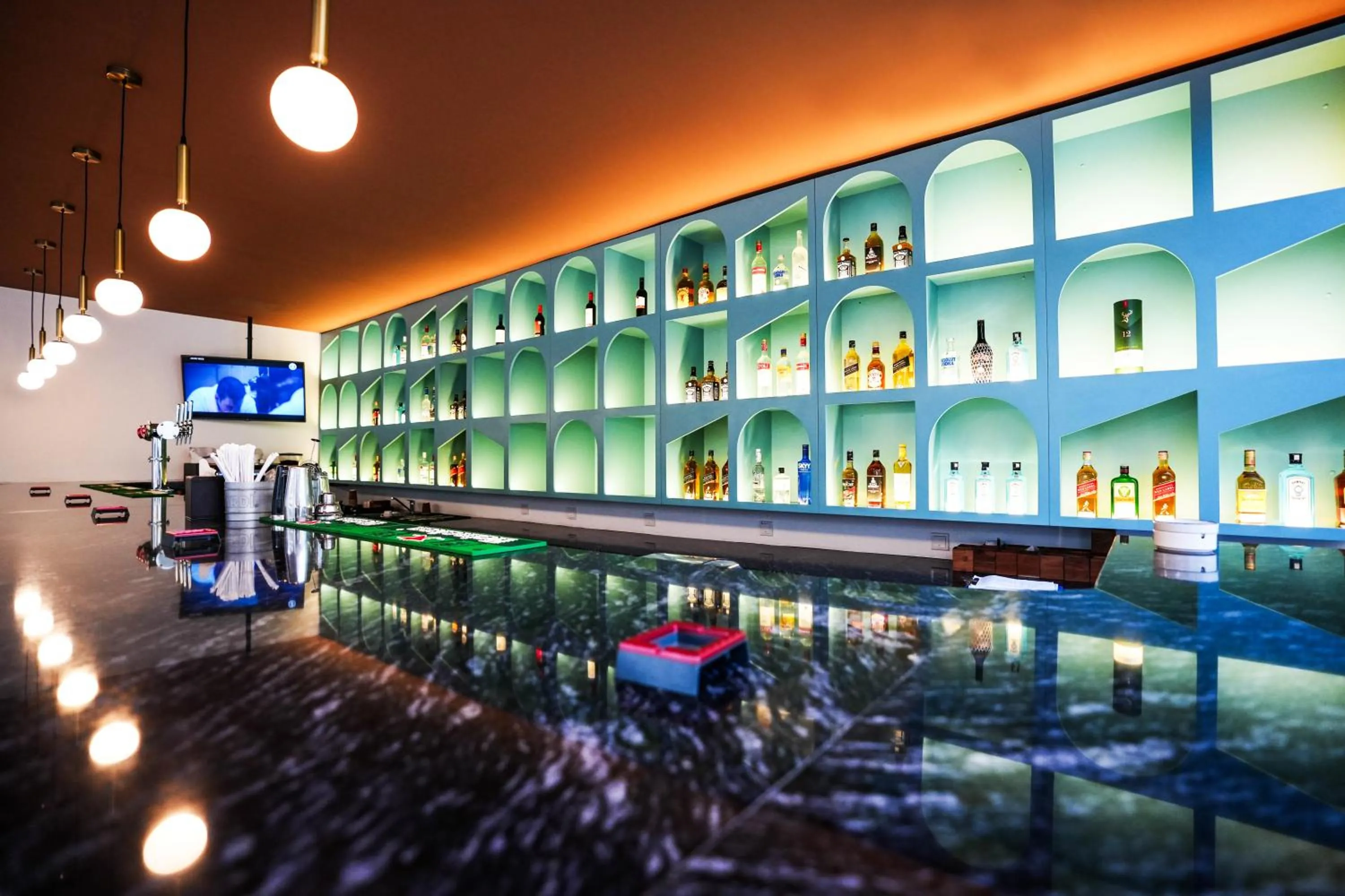 Restaurant/places to eat in Mövenpick Grand Al Bustan