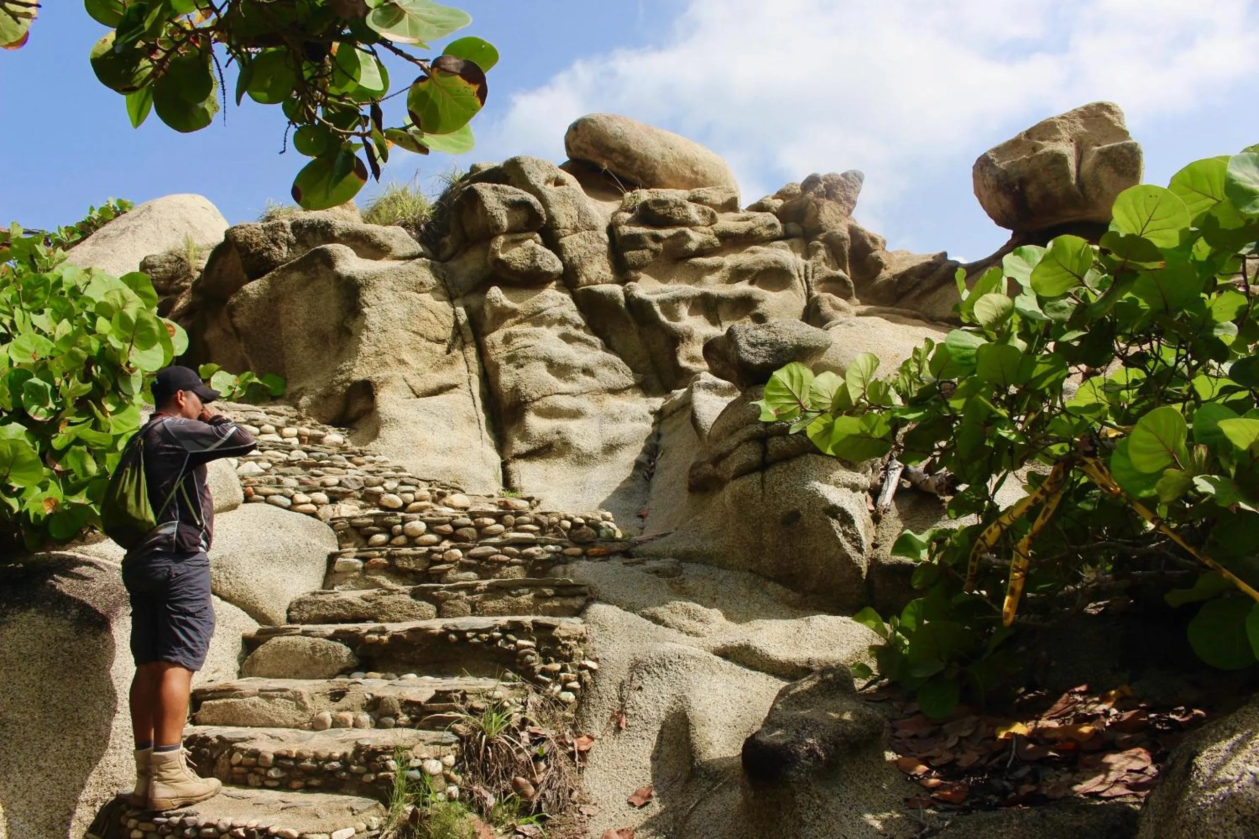 Nearby landmark in Hostal Villa Cata