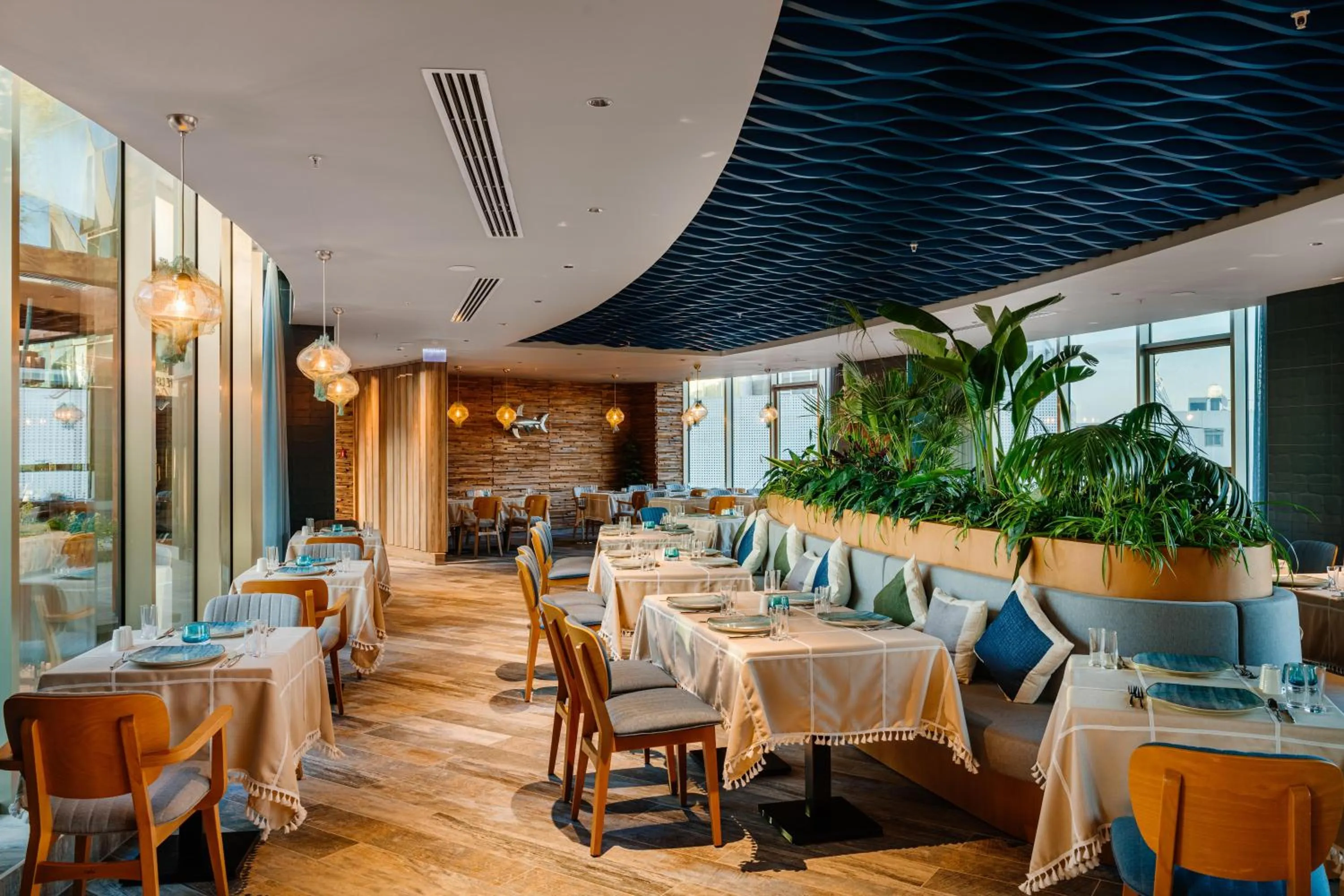 Restaurant/places to eat in Concorde Tower Hotel & Casino