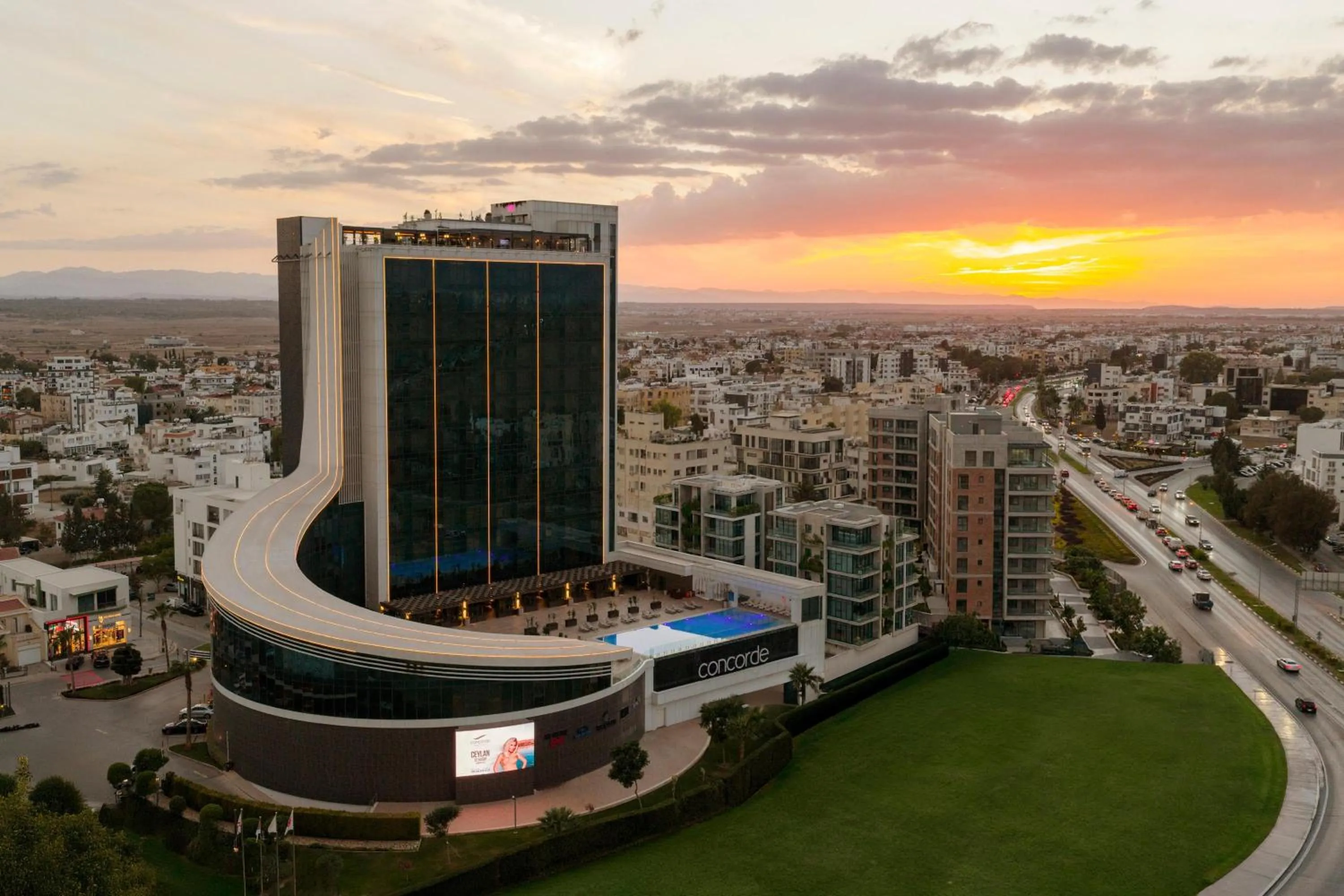 Shower in Concorde Tower Hotel & Casino