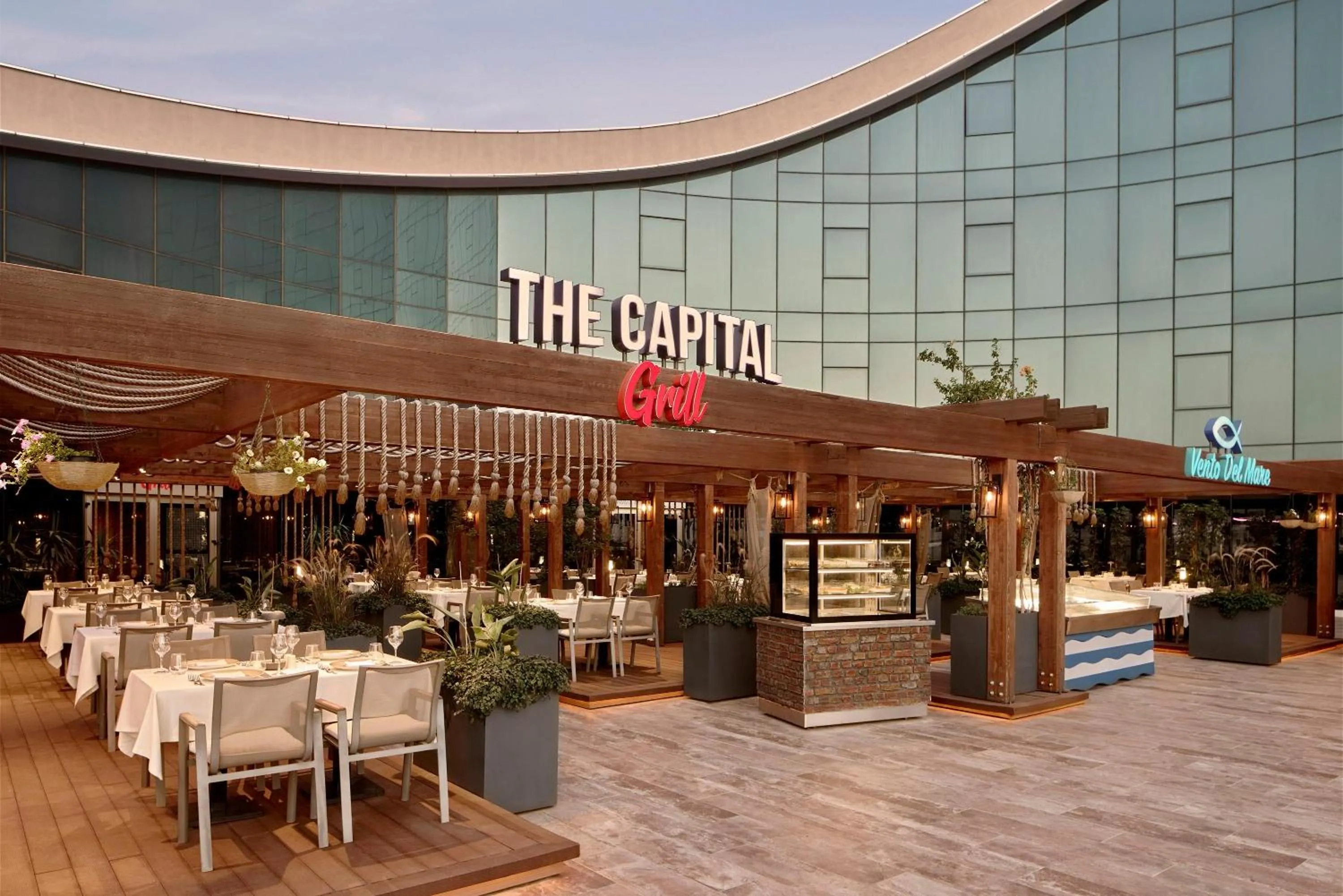 Restaurant/places to eat in Concorde Tower Hotel & Casino