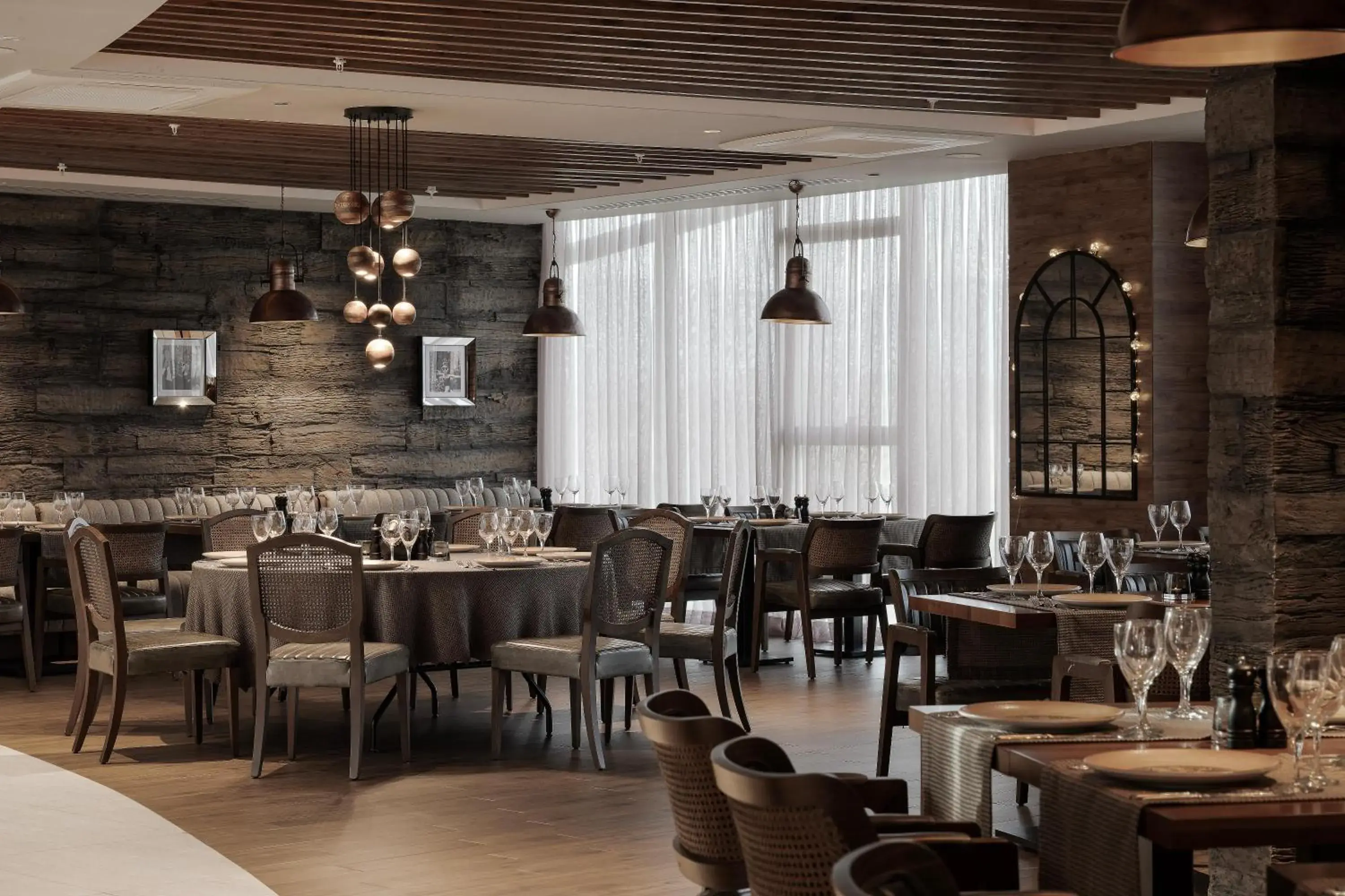 Restaurant/places to eat in Concorde Tower Hotel & Casino Restaurant/places to eat in Concorde Tower Hotel & Casino