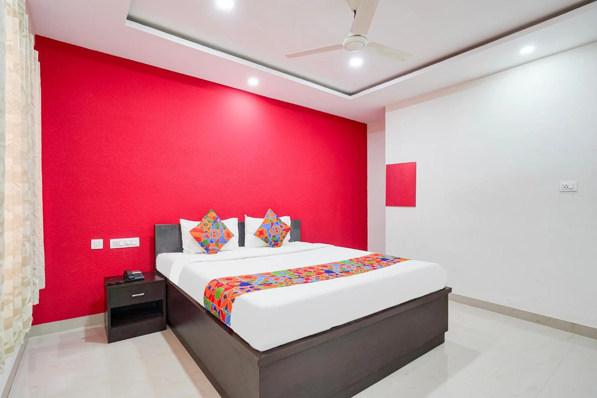 Bed in FabHotel Atithi Residency - Nr Kaikondrahalli Lake