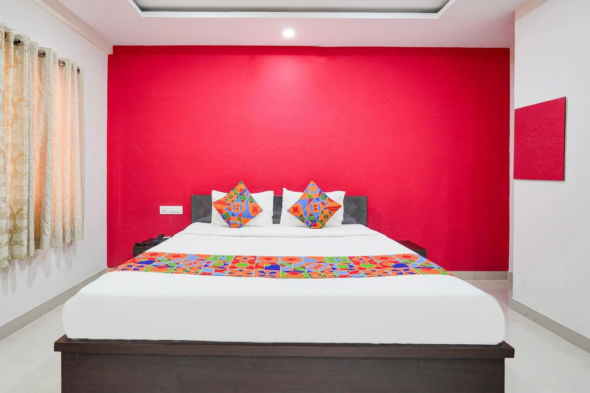 Bed in FabHotel Atithi Residency - Nr Kaikondrahalli Lake