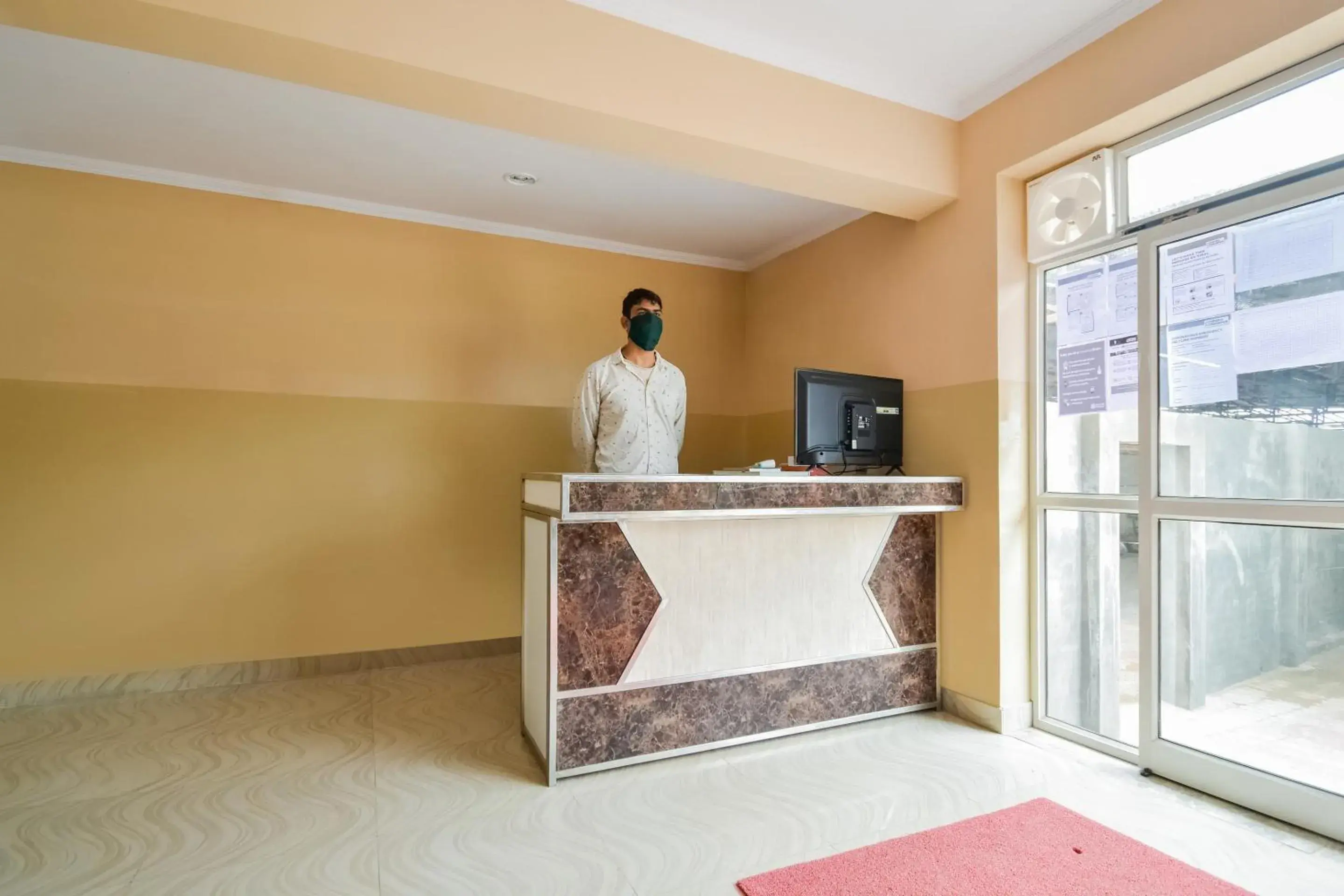 Lobby or reception in Hotel O Krishna Lobby or reception in Hotel O Krishna