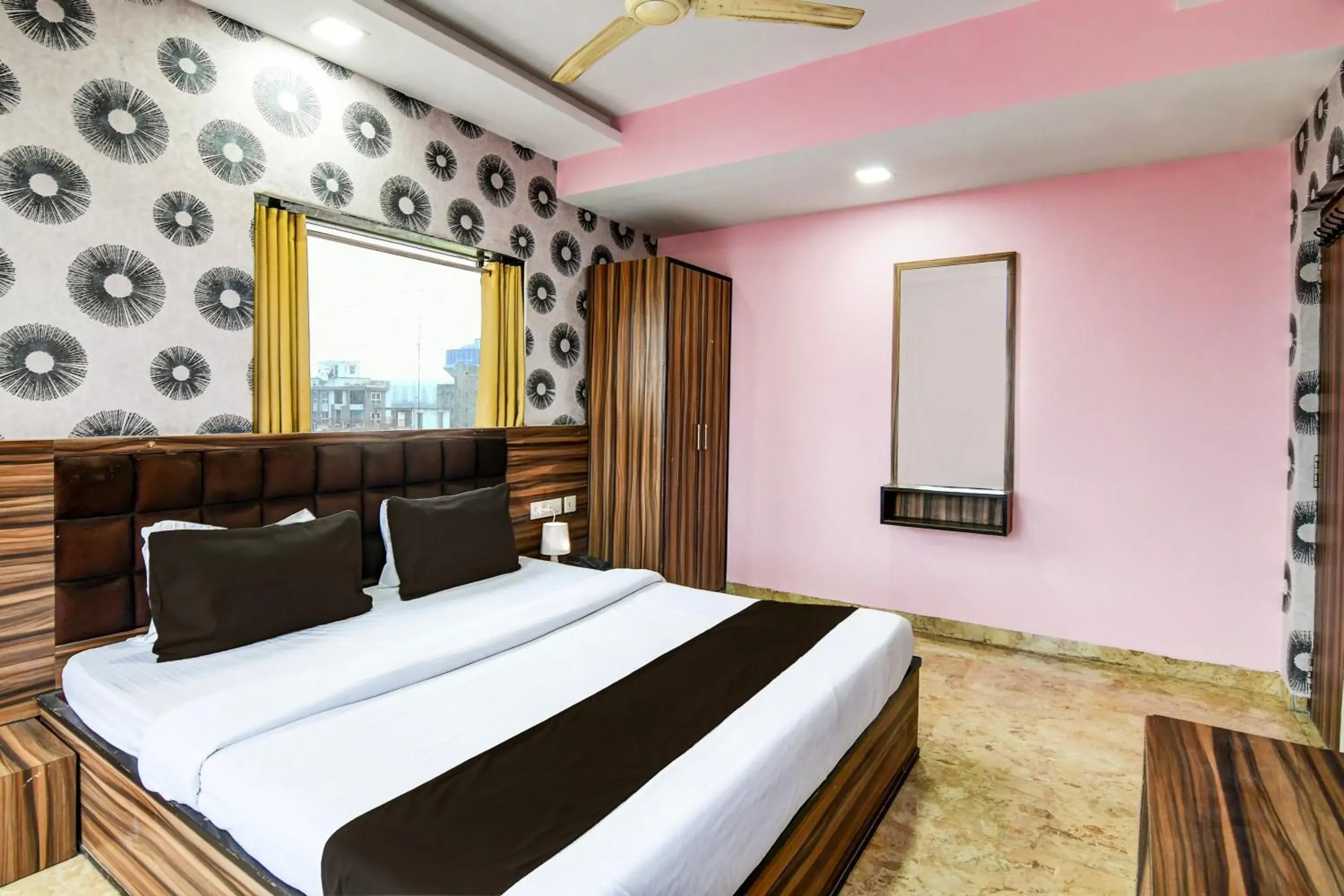 Standard Double Room - single occupancy in Hotel O Sunshine Near Netaji Subhash Chandra Bose International Airport Standard Double Room - single occupancy in Hotel O Sunshine Near Netaji Subhash Chandra Bose International Airport