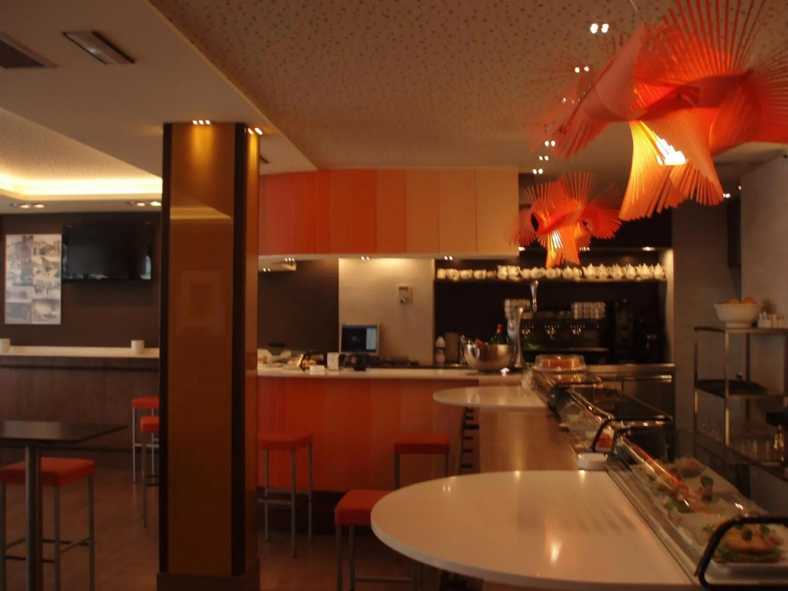 Restaurant/places to eat in Apartamentos Ebro Reinosa