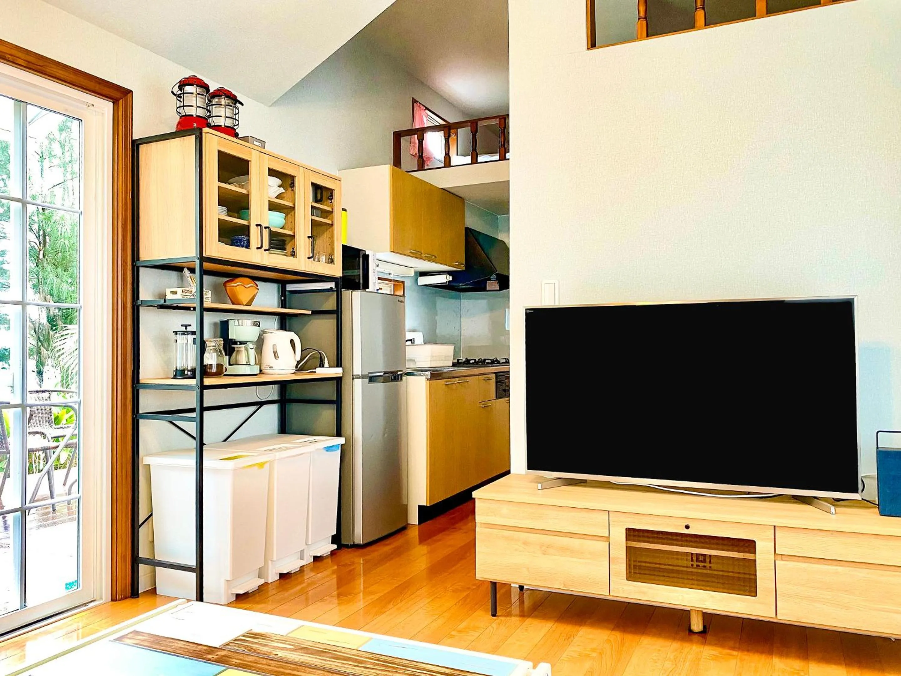 Photo of the whole room in Le Grand Bleu