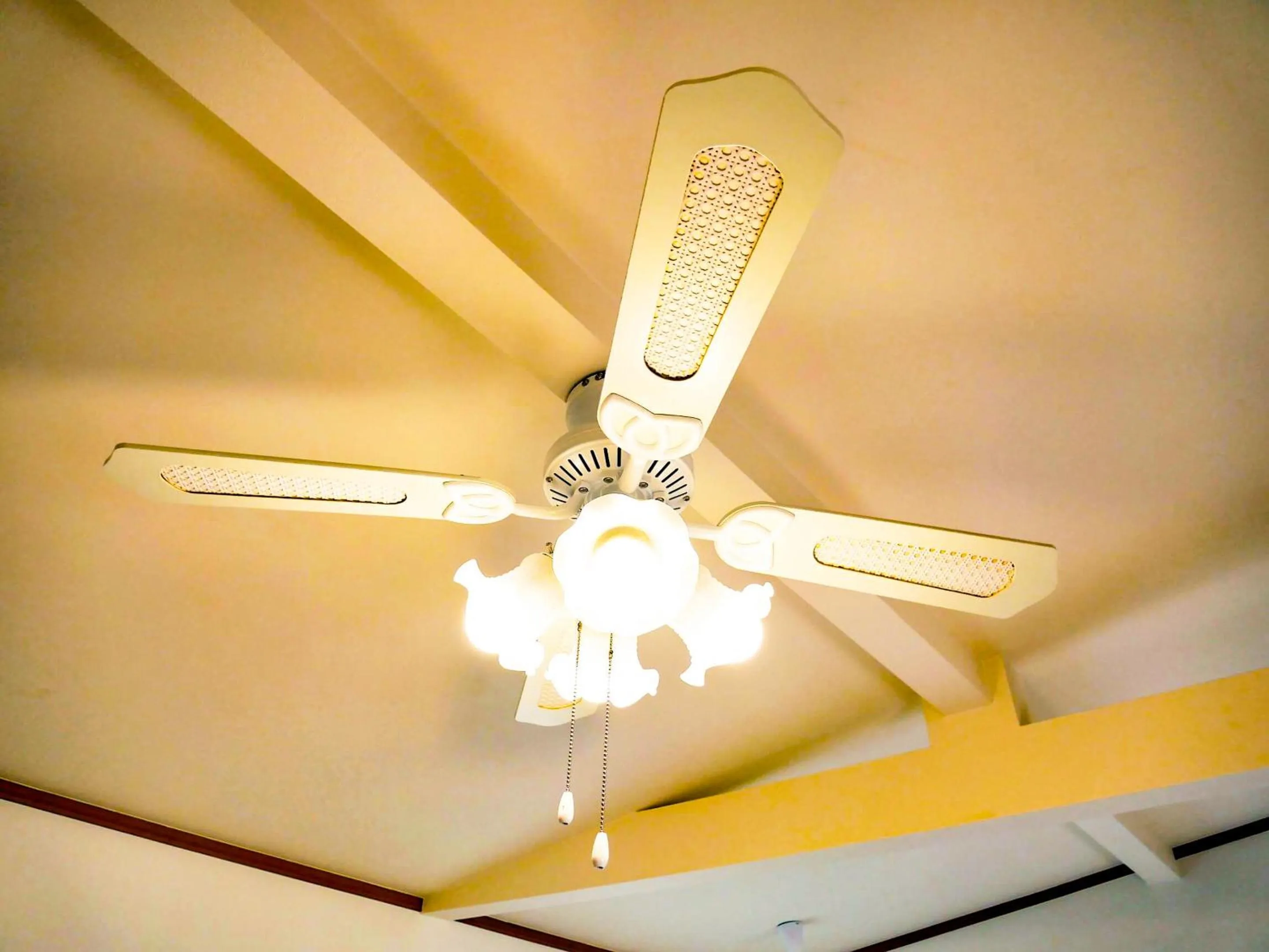 Decorative detail in Le Grand Bleu