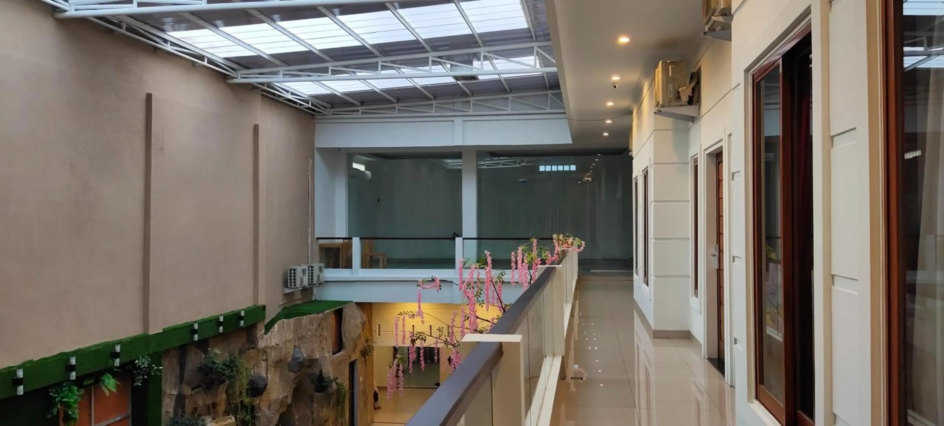 Property building in D&D Guest House & Cafe Syariah