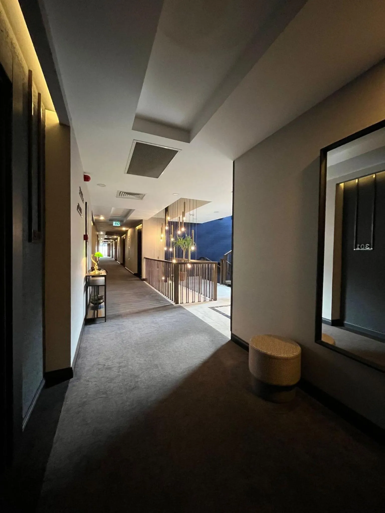 room service in Hotel Bonvie