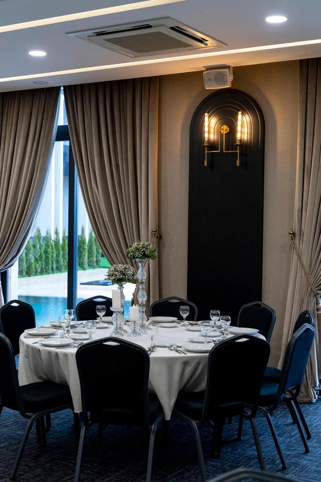 Banquet/Function facilities in Hotel Bonvie