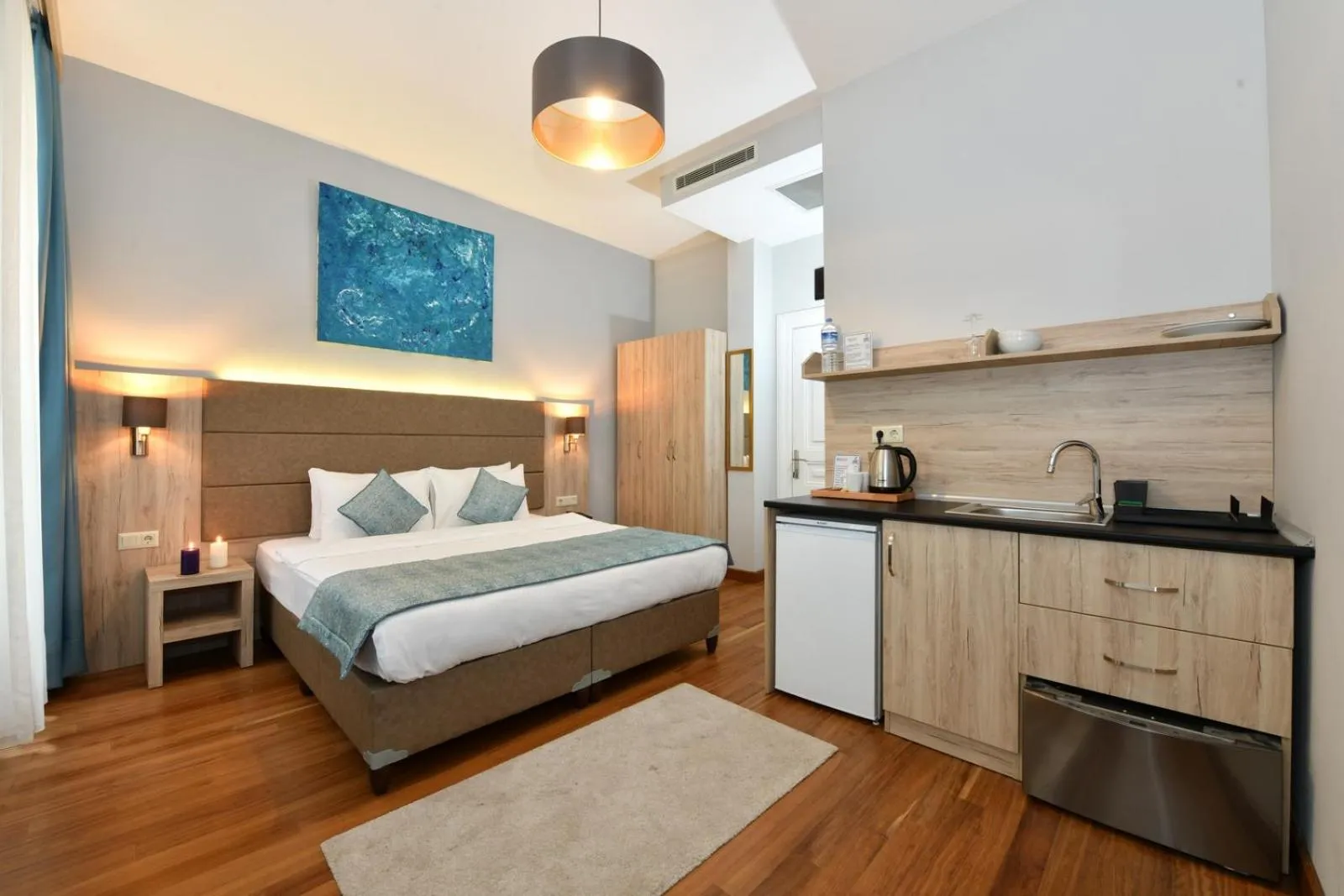 Photo of the whole room in Andi Hotel