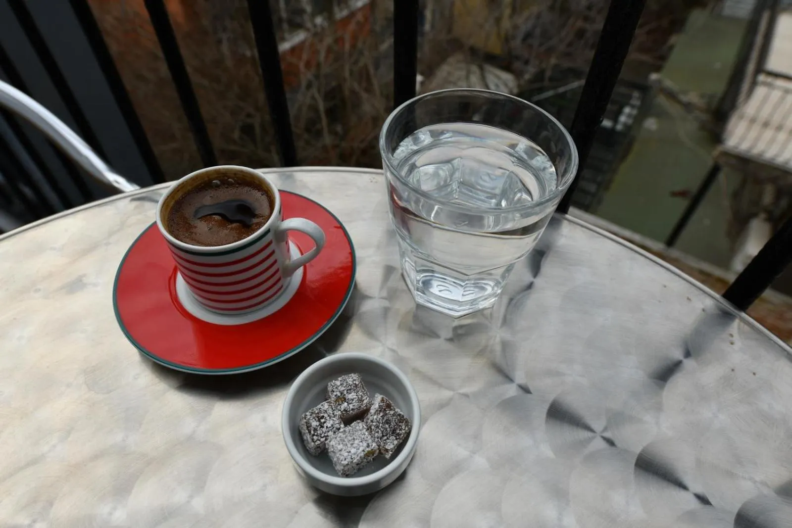 room service in Andi Hotel