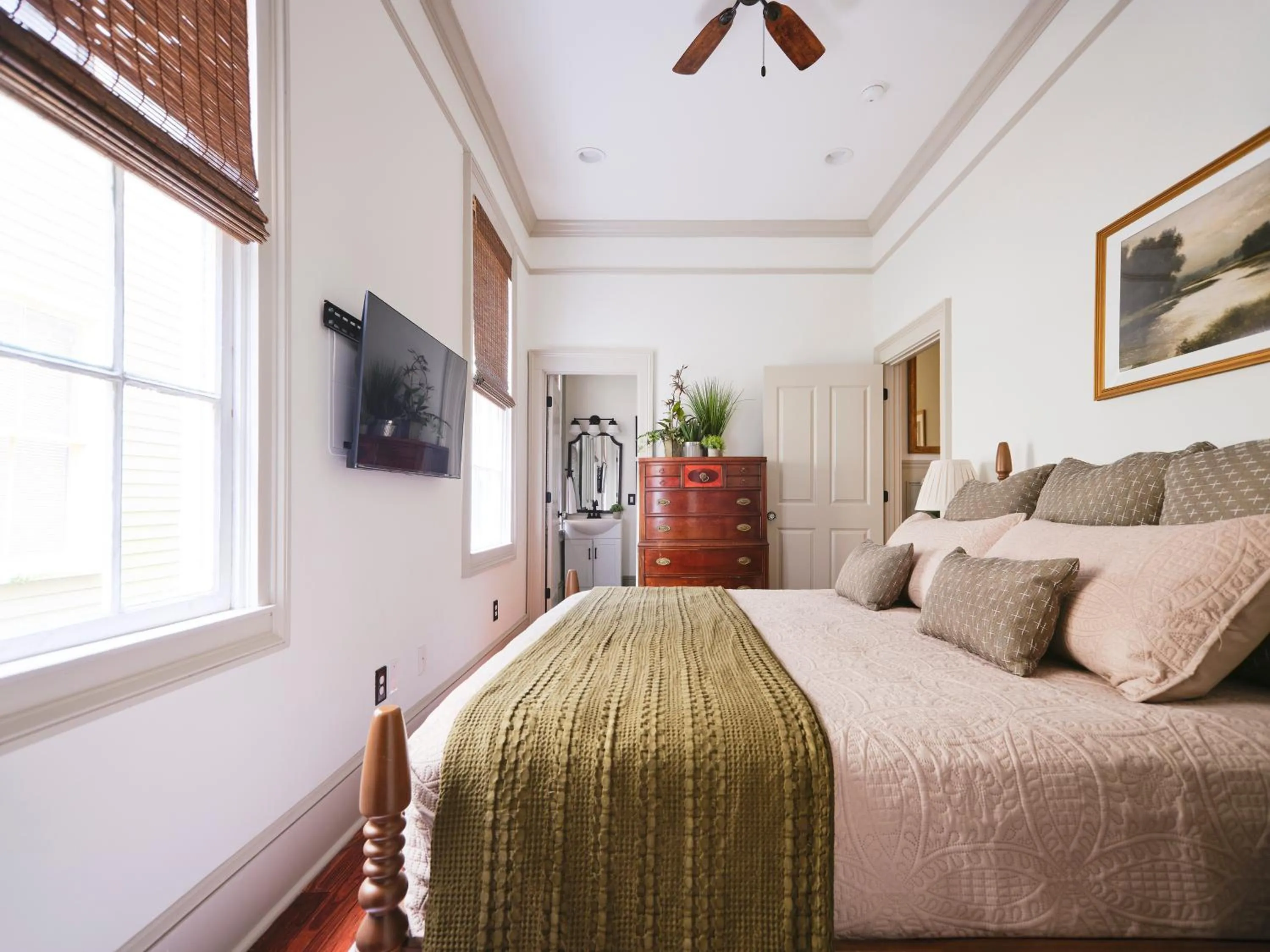 Bedroom, Bed in 111 Waldburg street Beautifully Renovated Historic 5 bedroom 5 bath