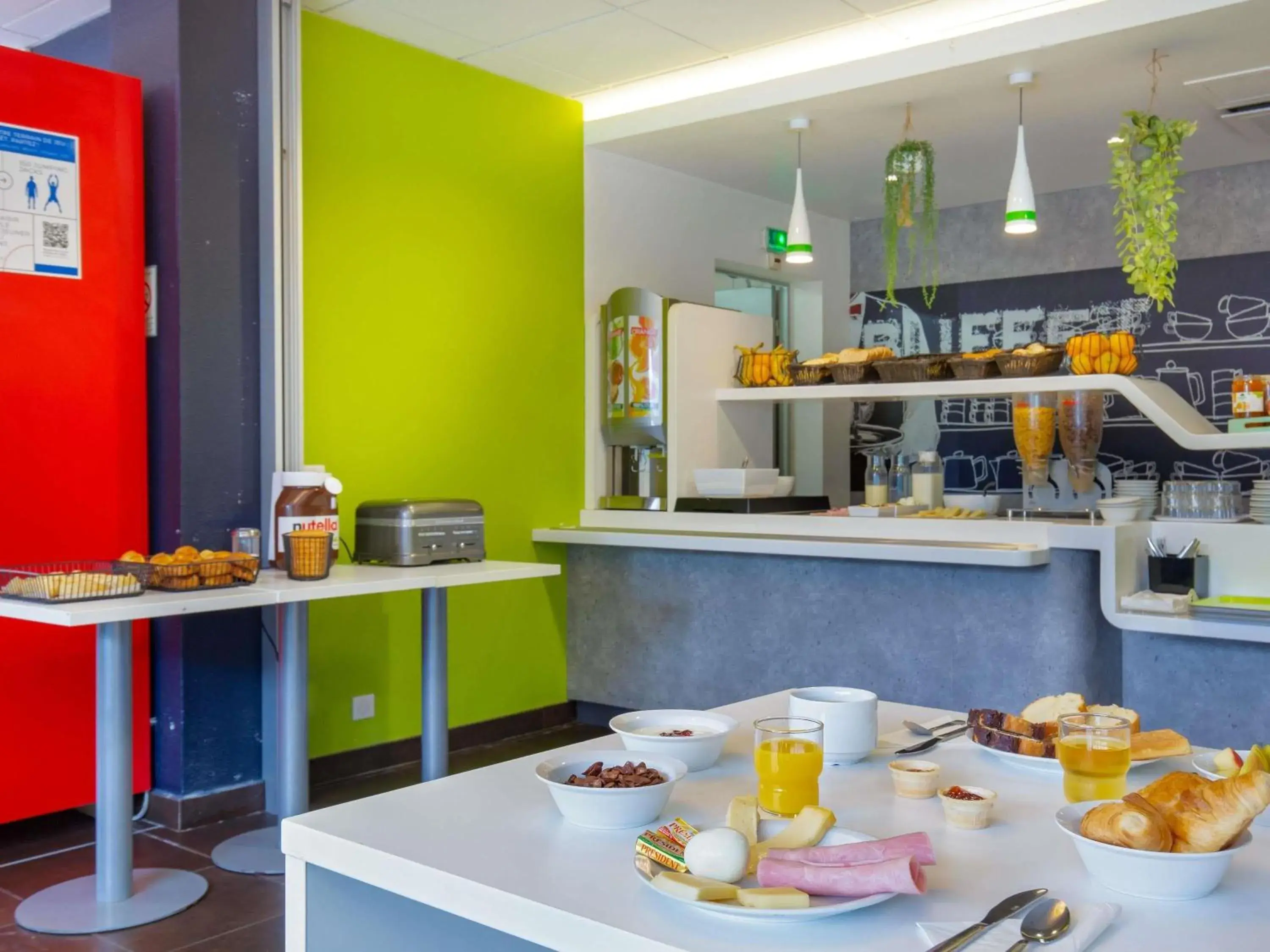 Breakfast in Ibis Budget Grenoble Sud Seyssins Breakfast in Ibis Budget Grenoble Sud Seyssins