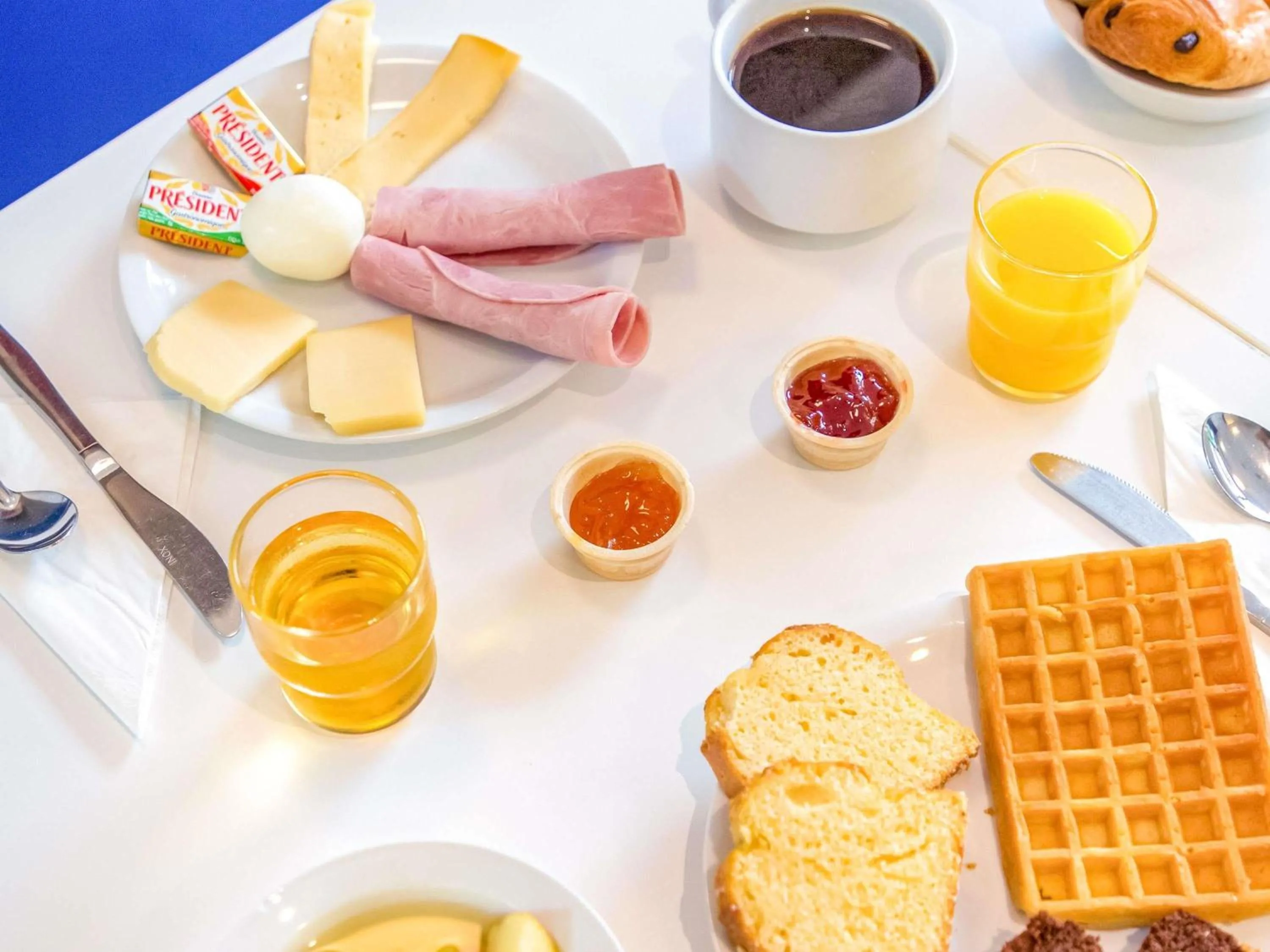 Breakfast in Ibis Budget Grenoble Sud Seyssins