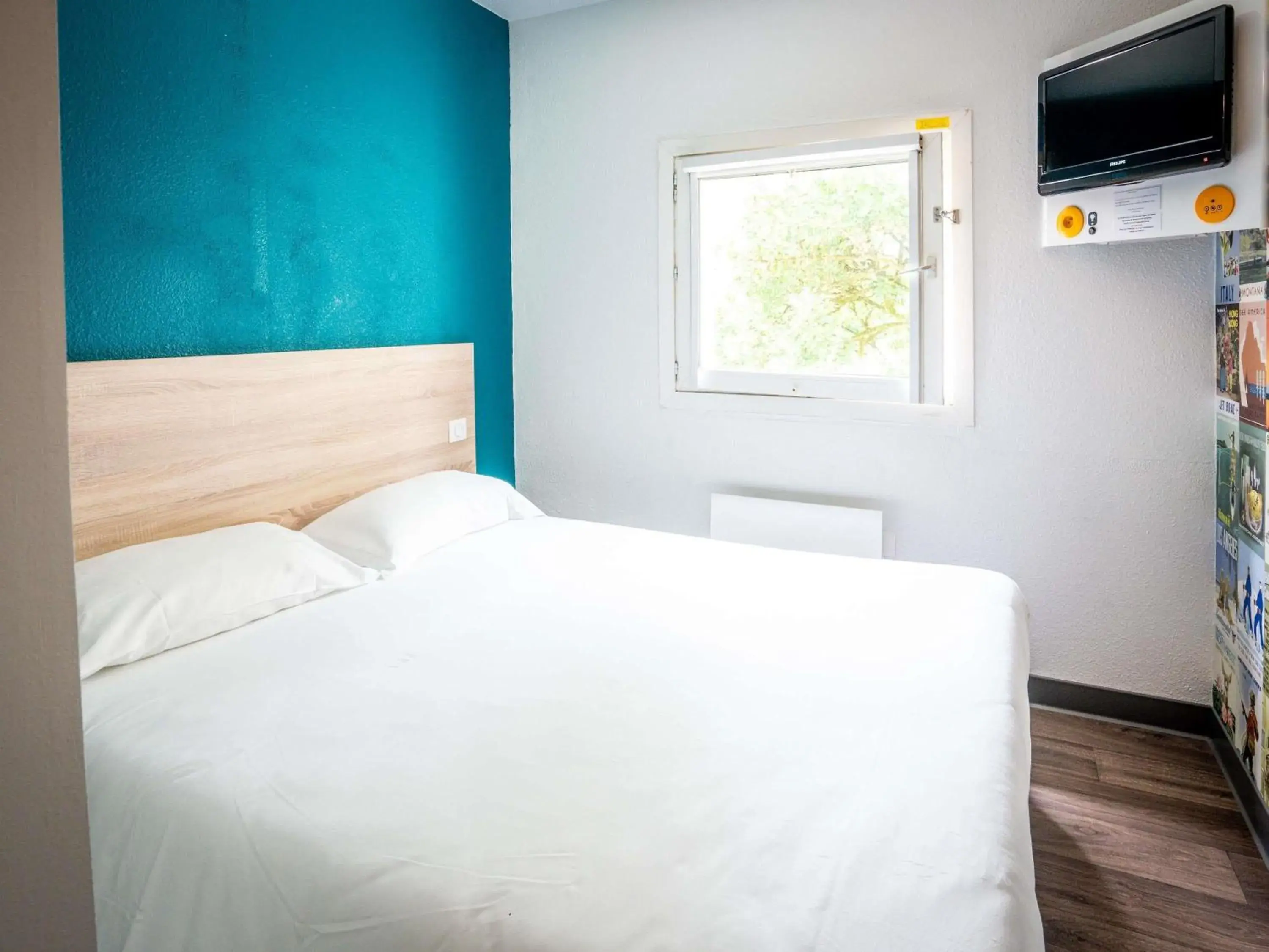 Property building, Bed in hotelF1 Brive Ussac Property building, Bed in hotelF1 Brive Ussac