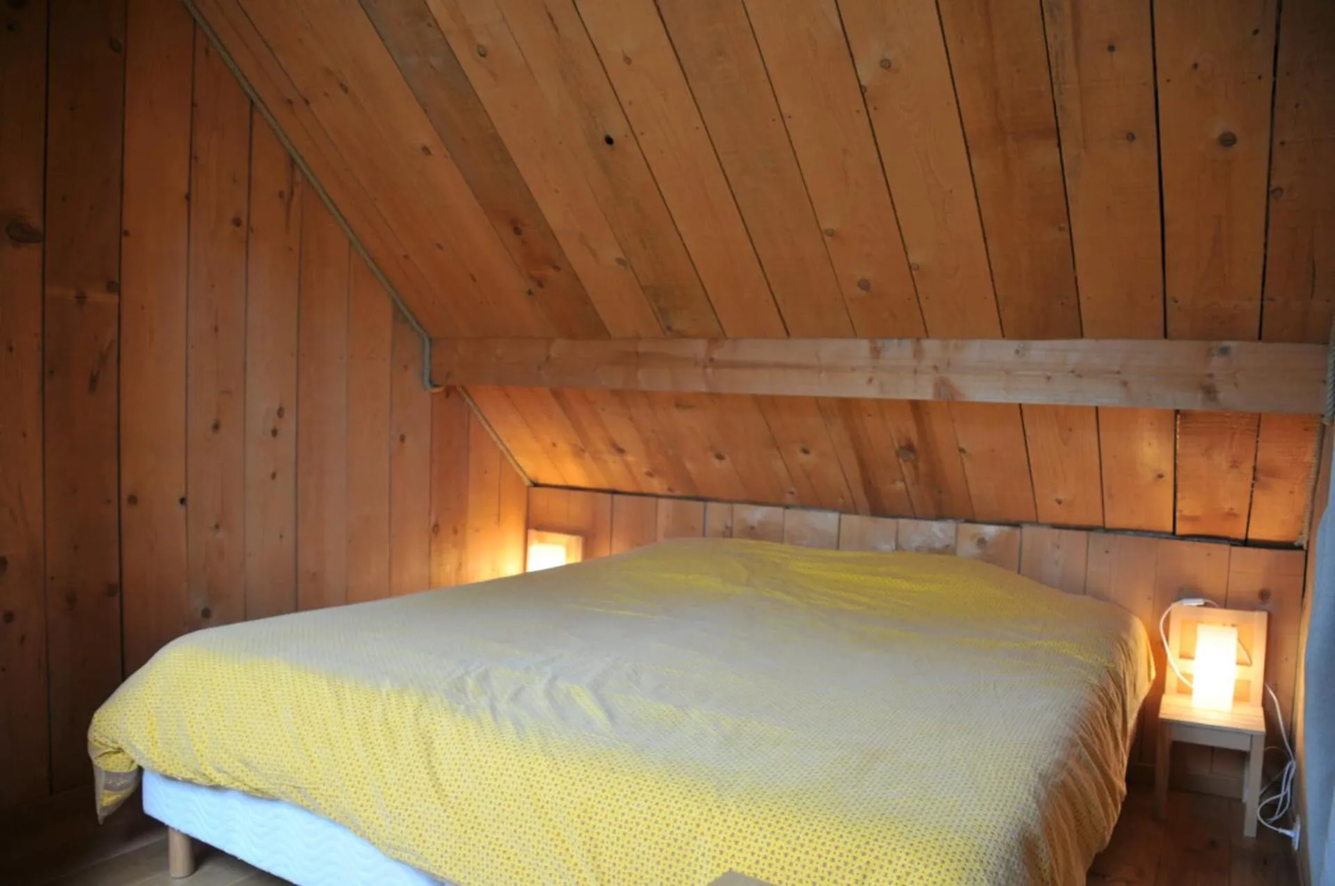 Bed in La Source du Broly