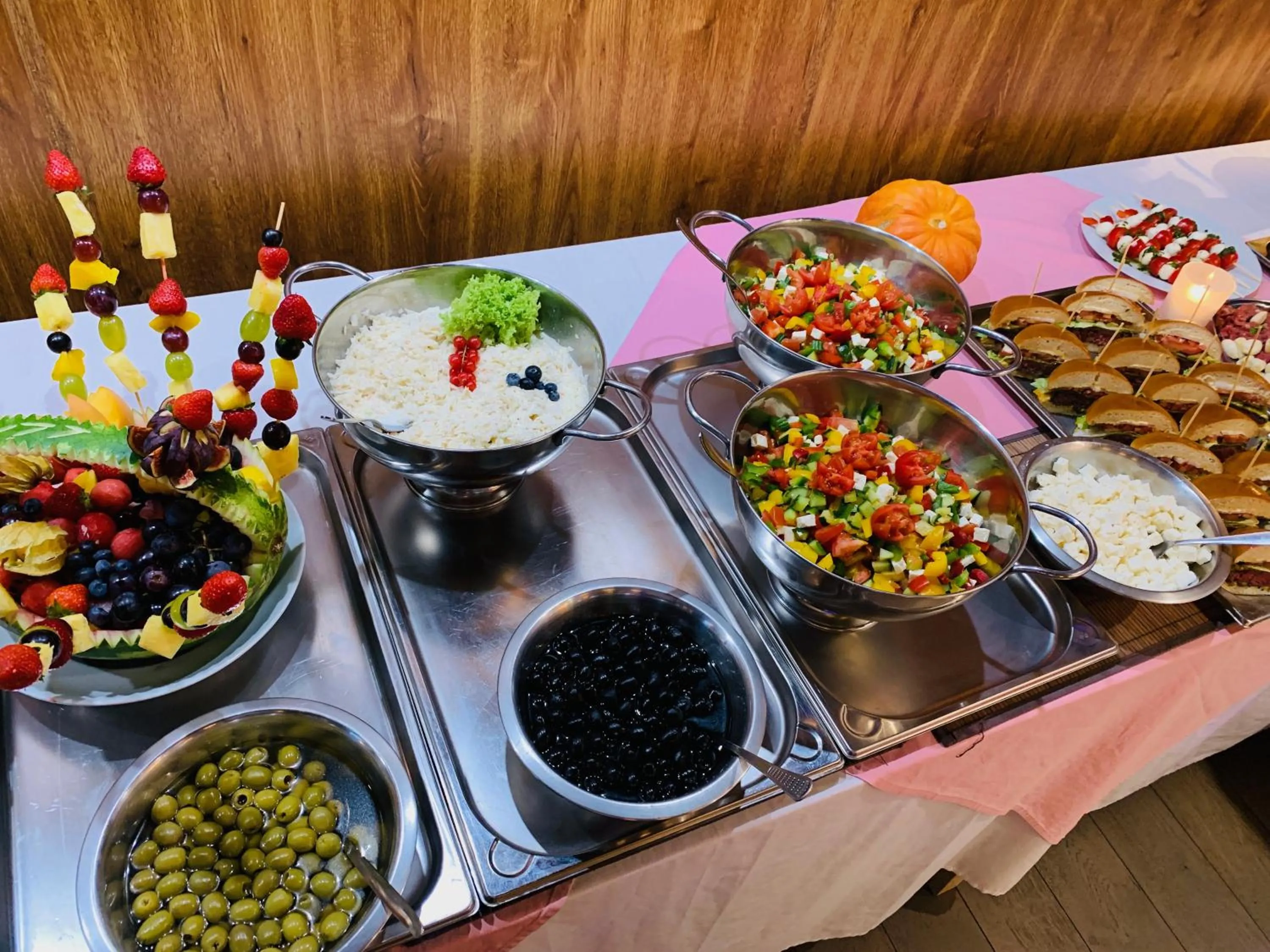Food in Horský hotel Jelenovská s bazénem v ceně