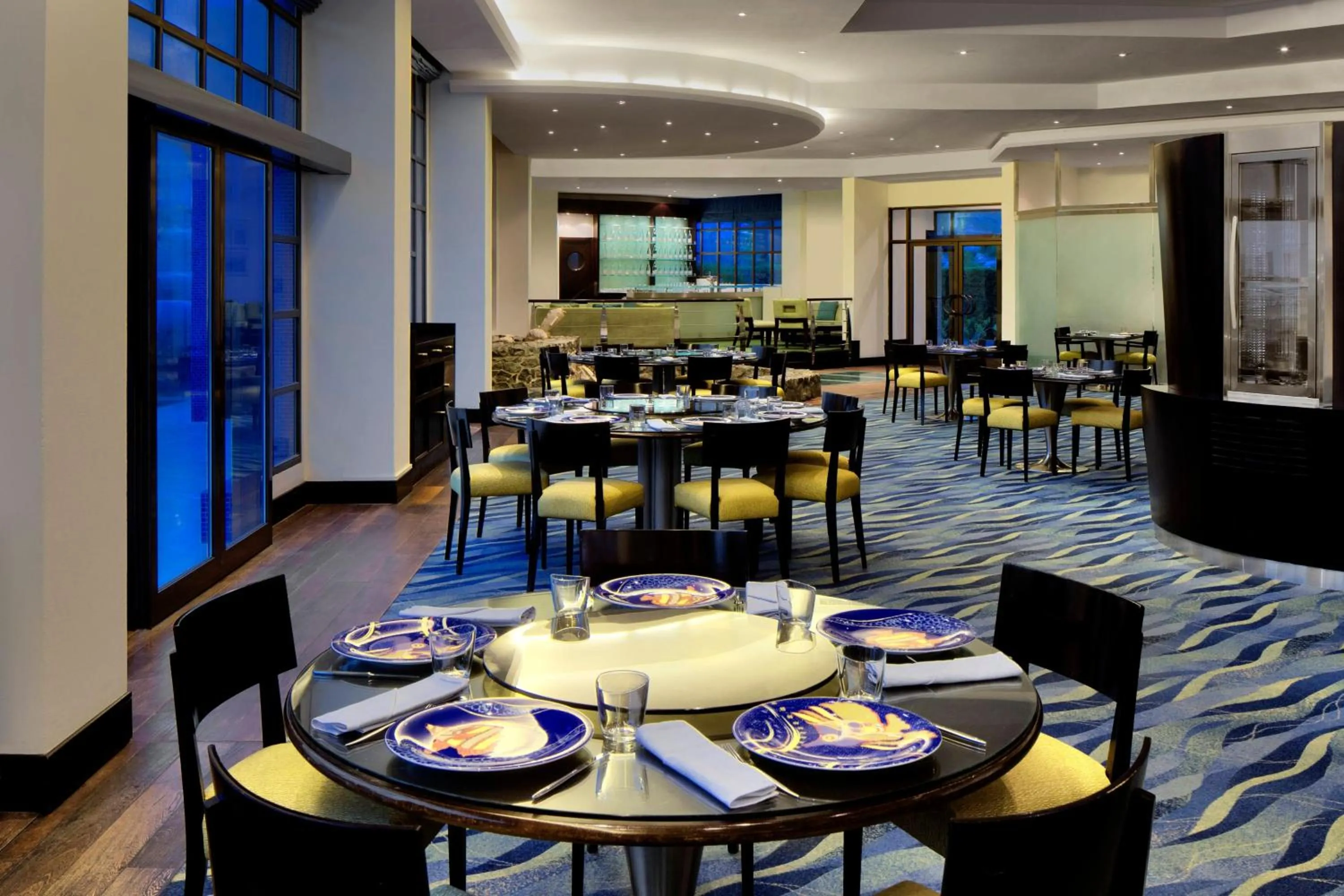 Restaurant/places to eat in Le Méridien Dubai Hotel & Conference Centre