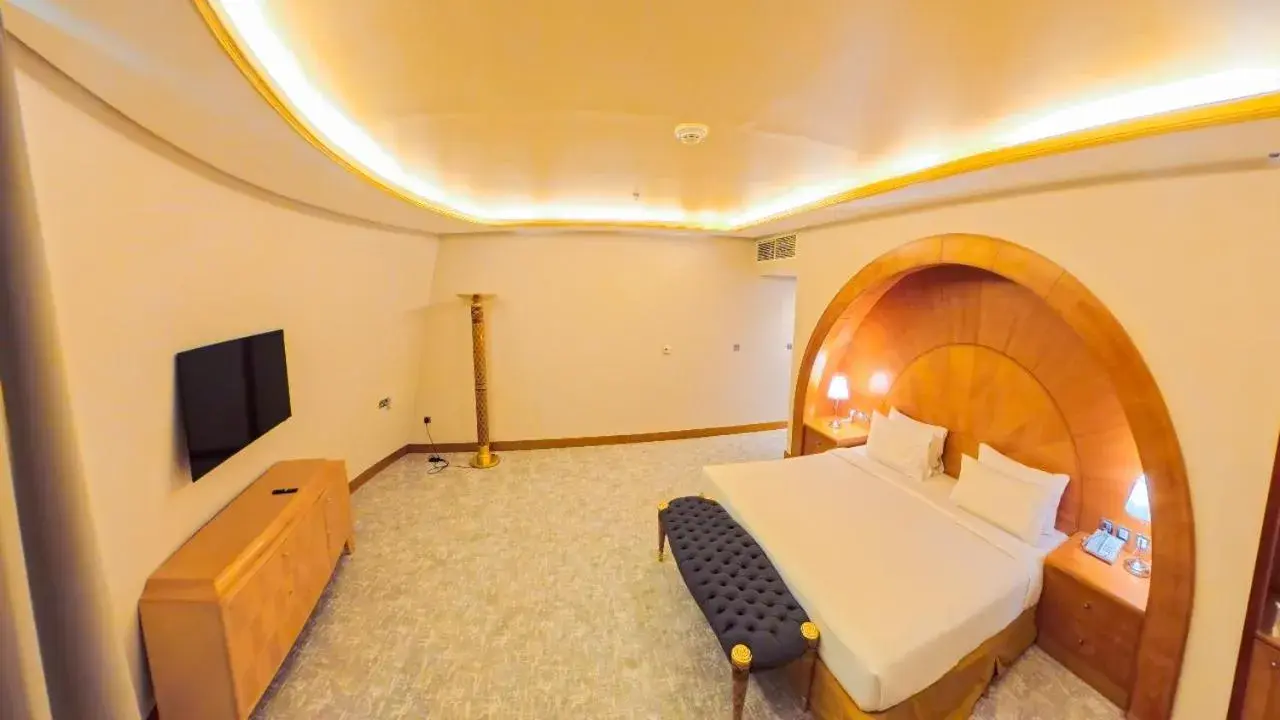 Bed in Oryx Grand Hotel Jebel Hafeet Bed in Oryx Grand Hotel Jebel Hafeet