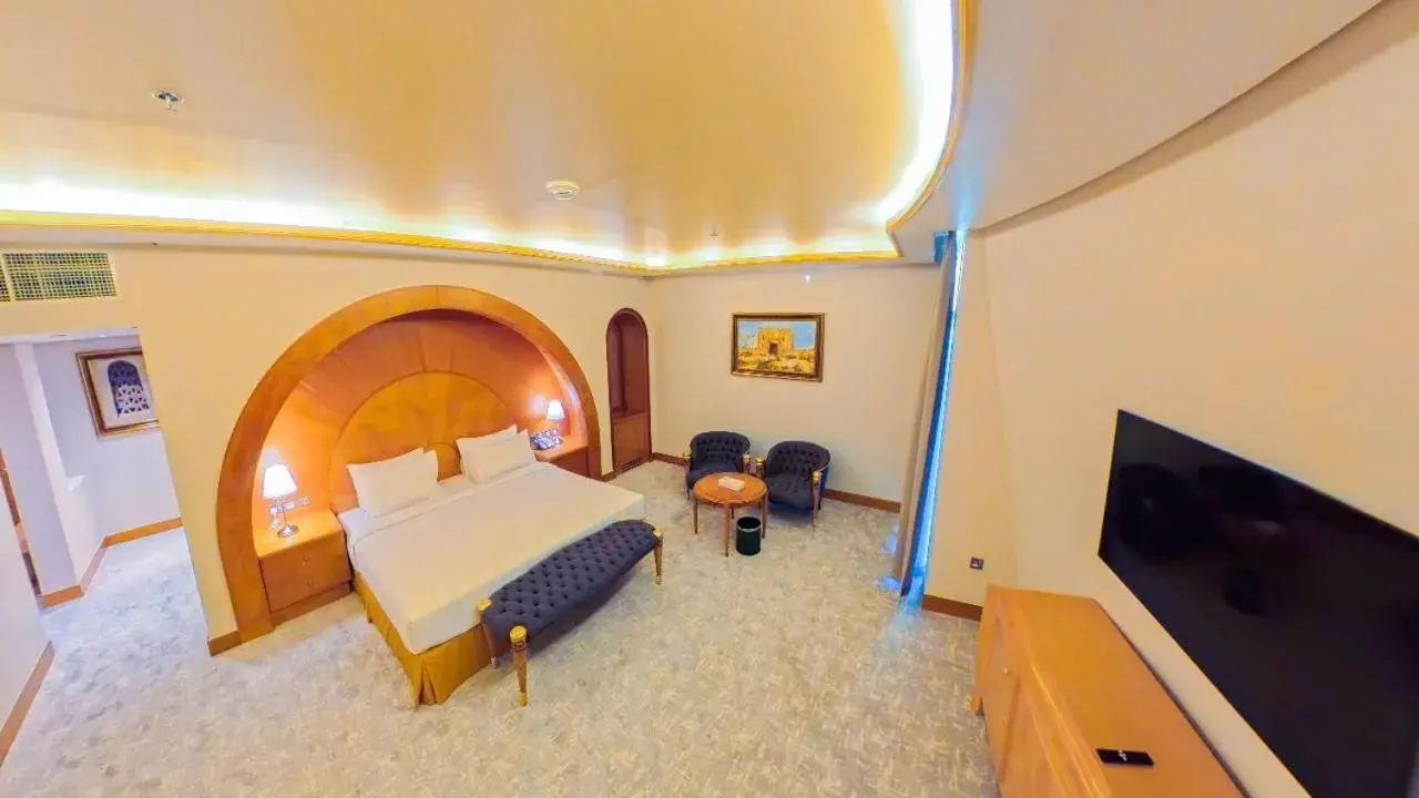 Bed in Oryx Grand Hotel Jebel Hafeet Bed in Oryx Grand Hotel Jebel Hafeet