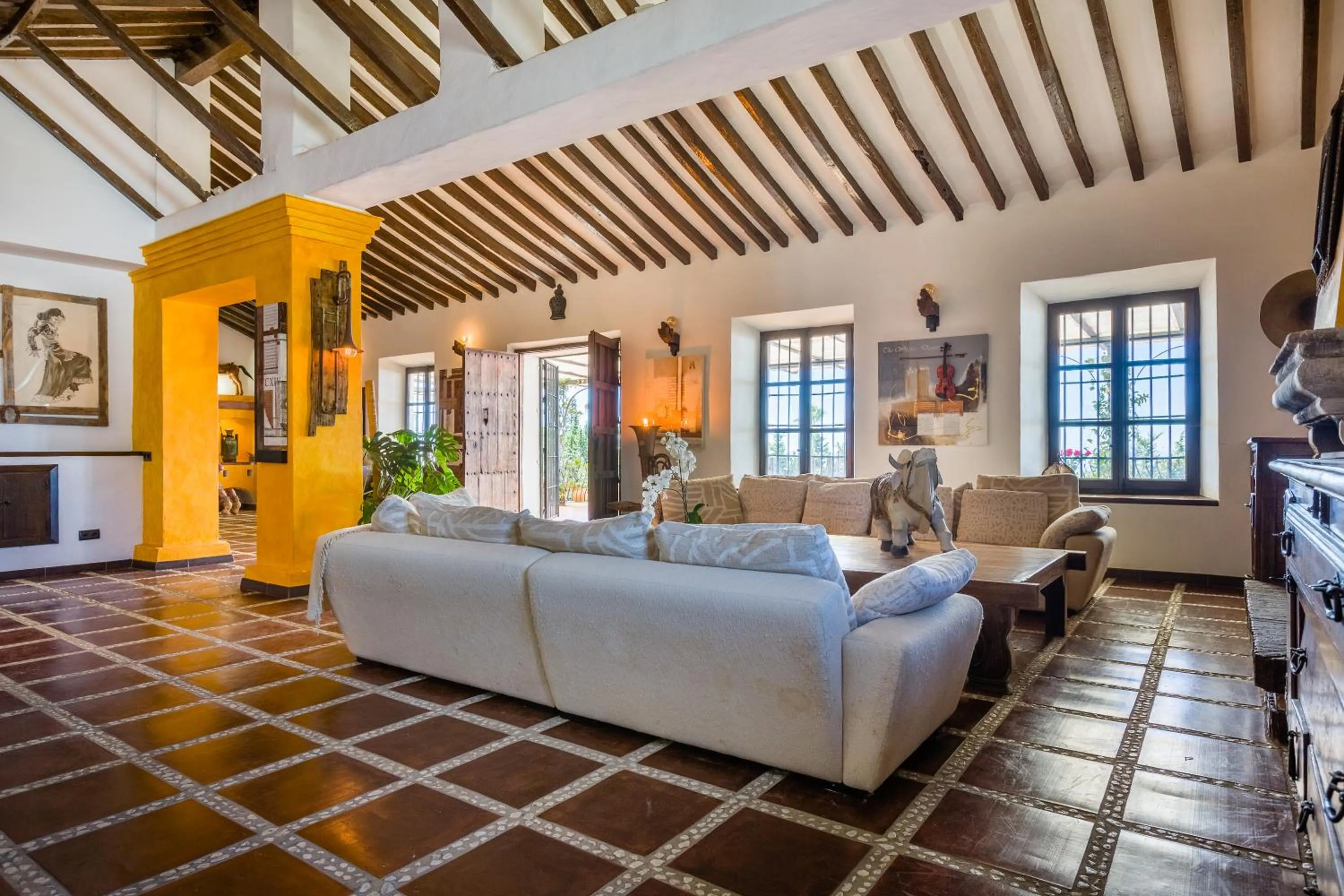 Lounge or bar in Cortijo Boutique Marbella