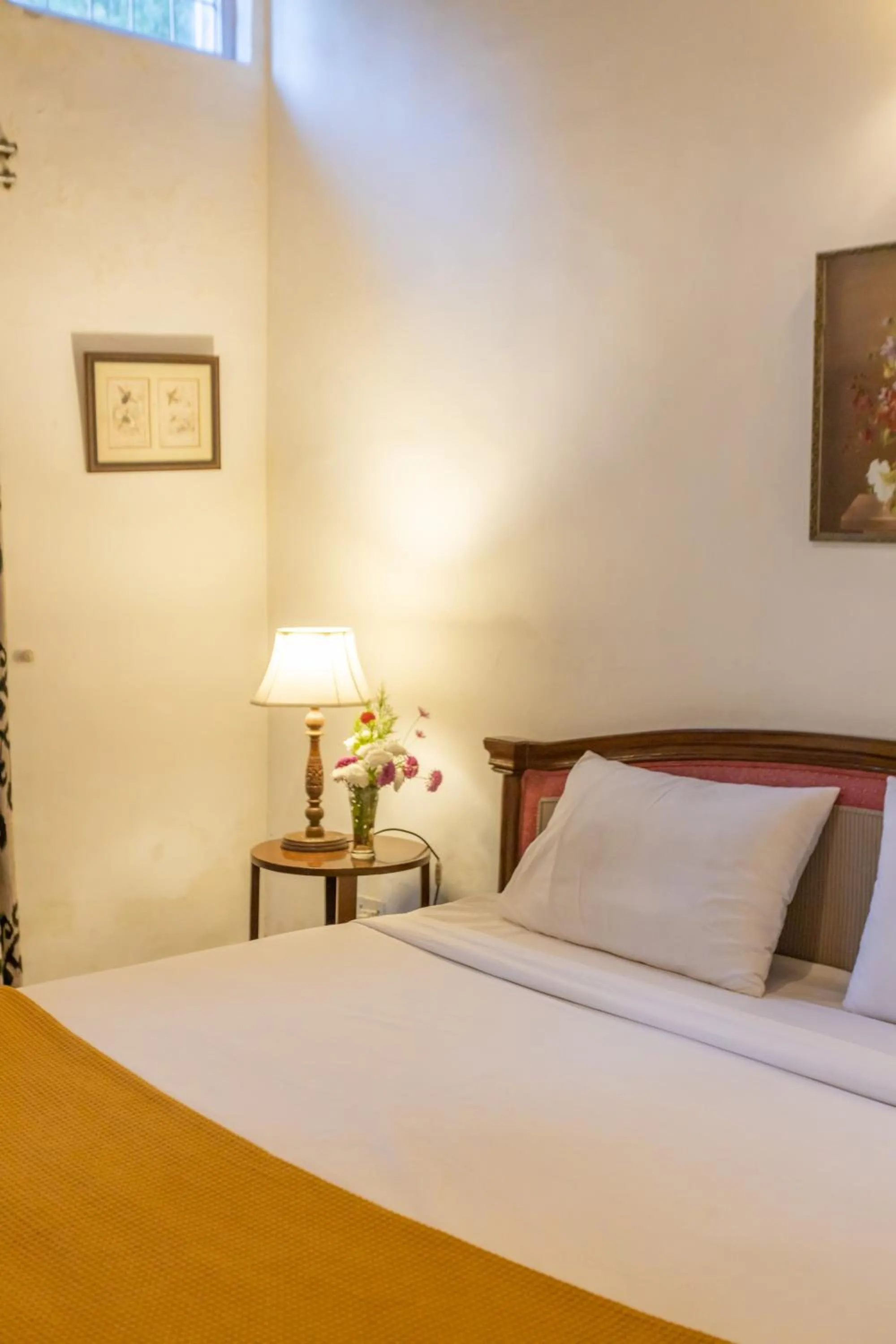 Bed in Seclude Ramgarh Taradale