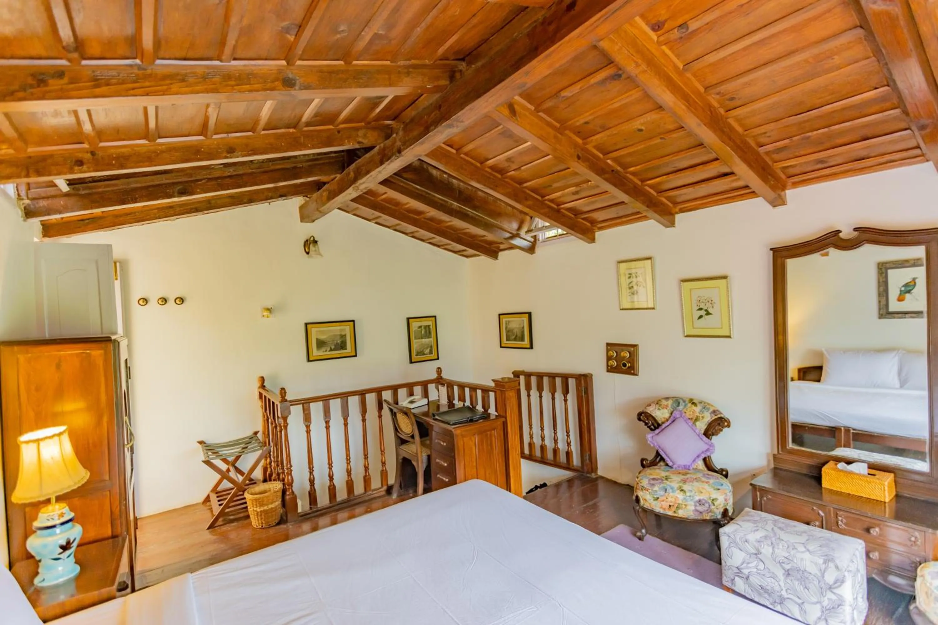 Bedroom, Bed in Seclude Ramgarh Taradale