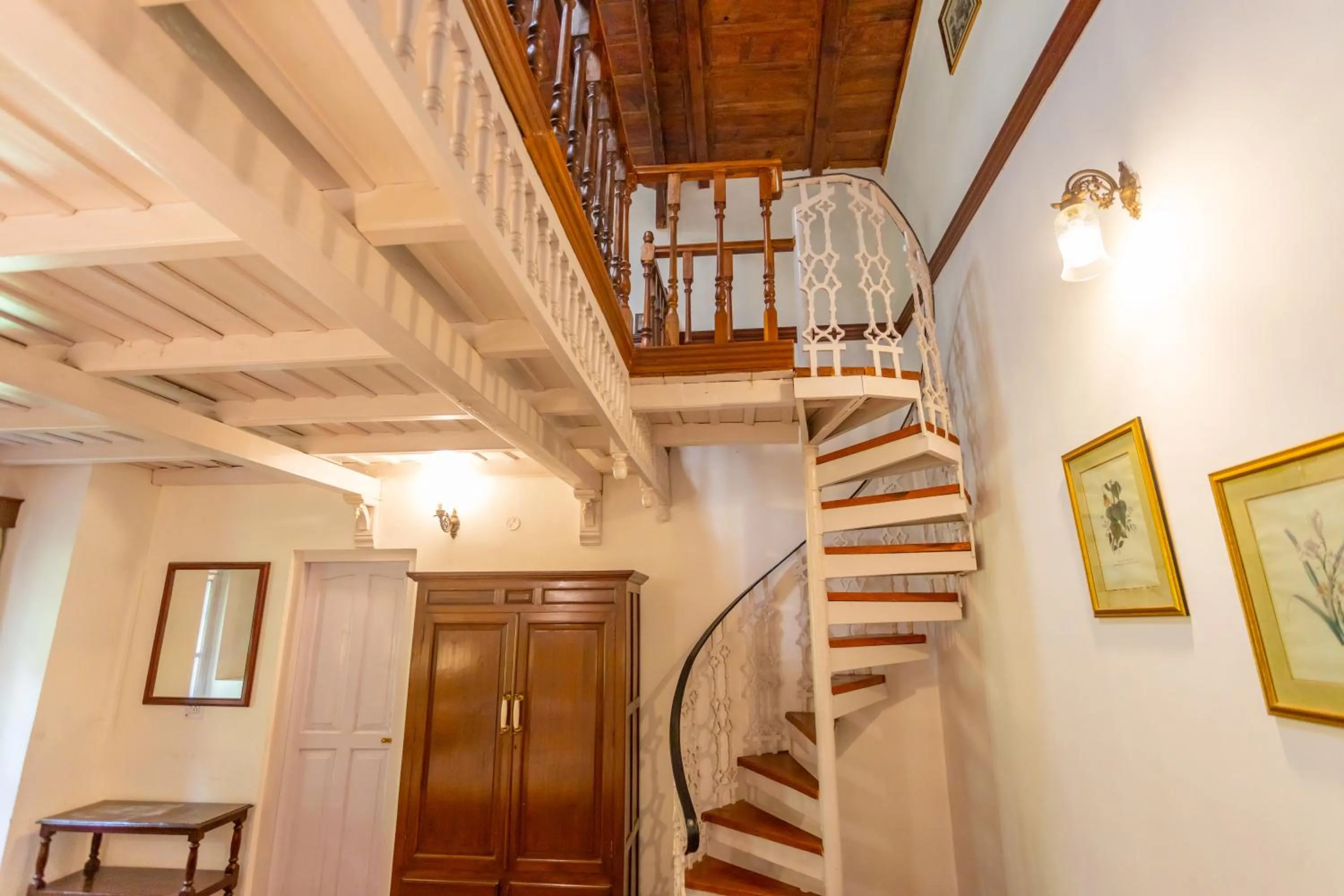 Bedroom in Seclude Ramgarh Taradale