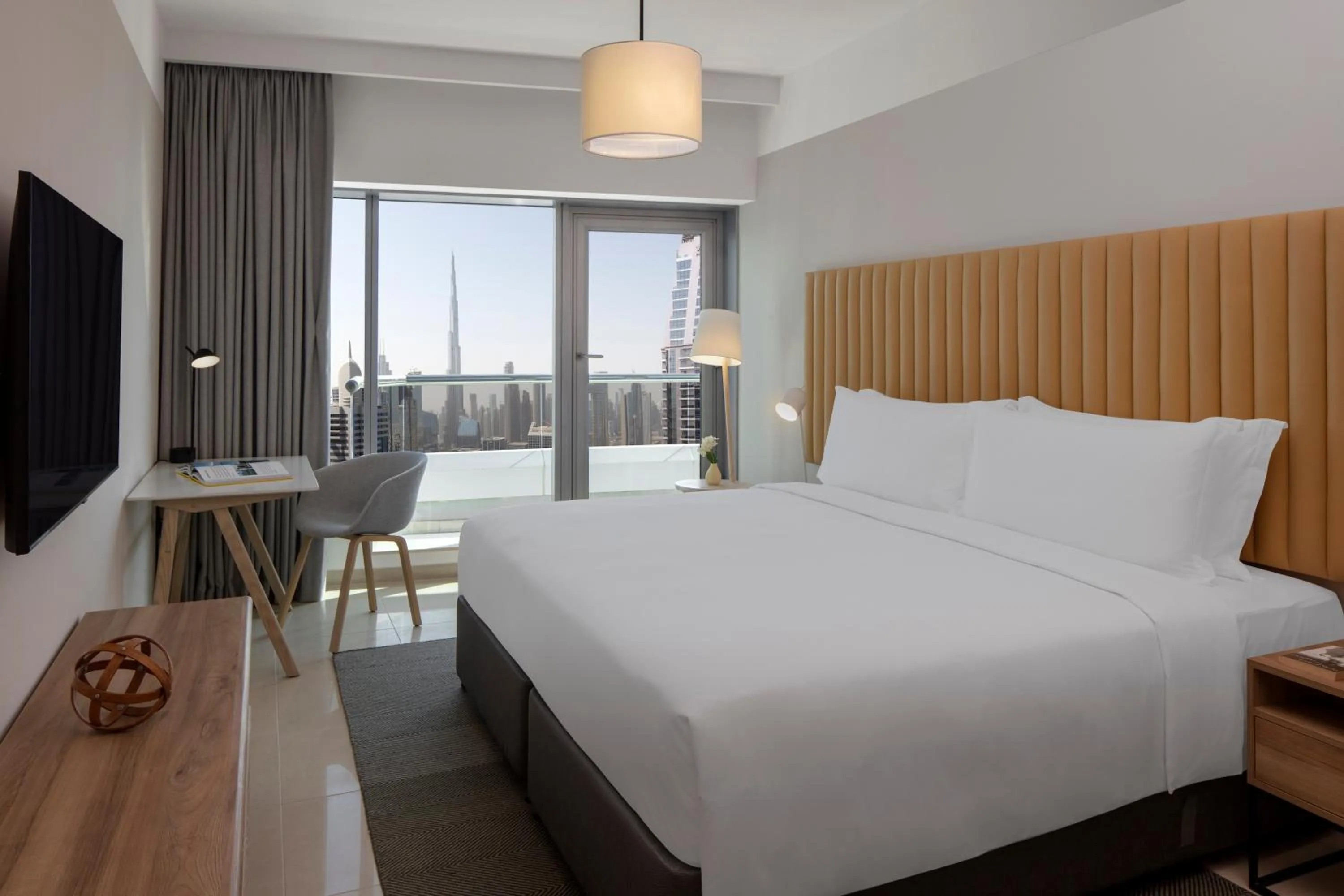 Bed in Staybridge Suites Dubai Financial Centre by IHG