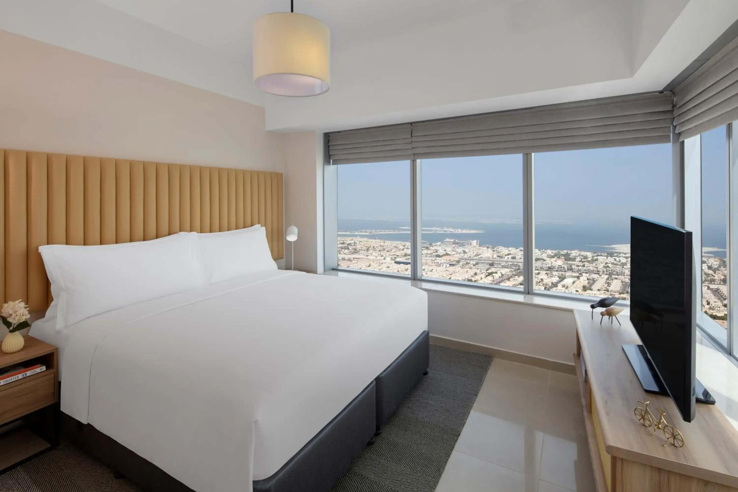 Bed in Staybridge Suites Dubai Financial Centre by IHG Bed in Staybridge Suites Dubai Financial Centre by IHG